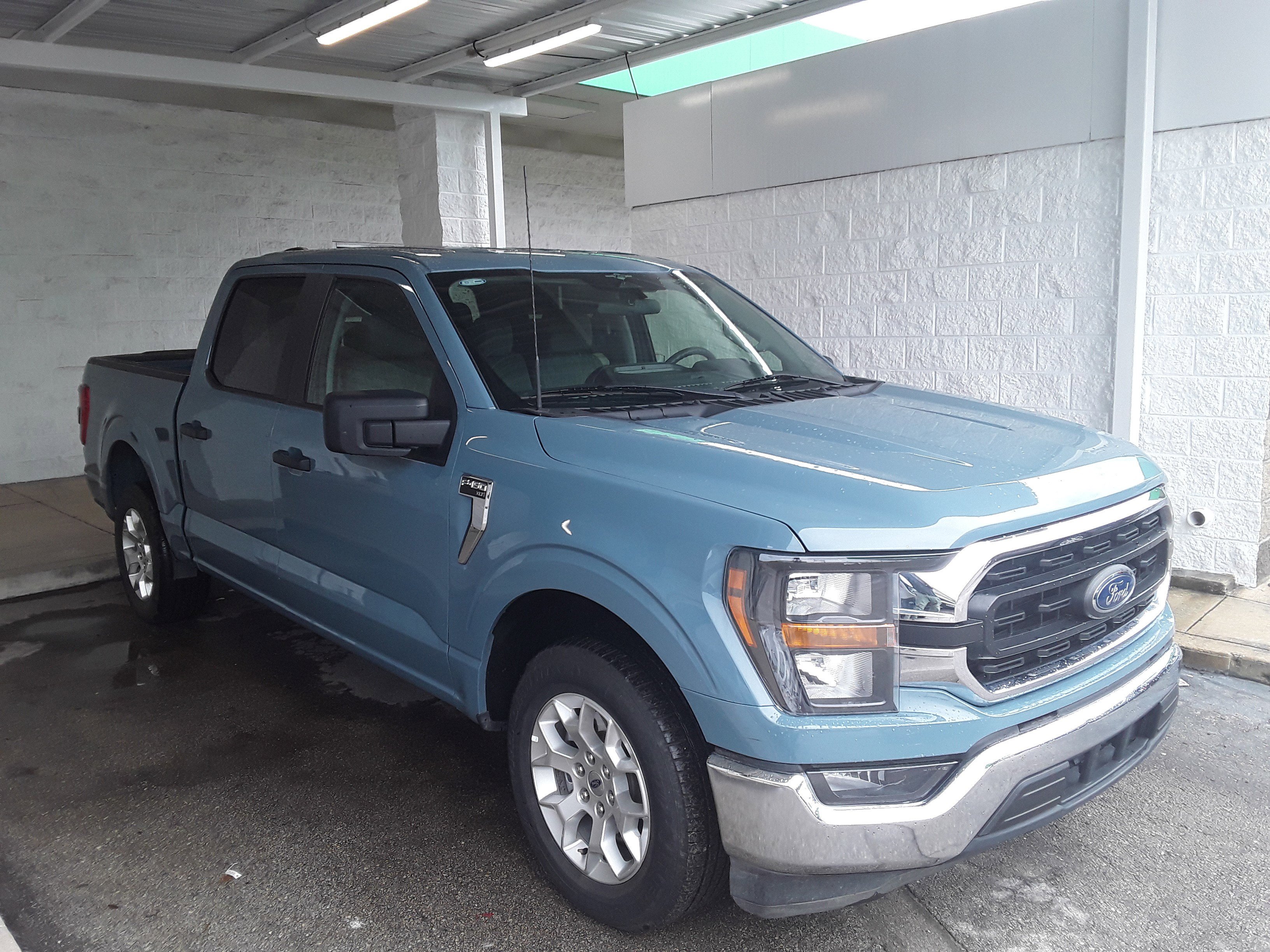 2023 Ford F-150 XLT 2WD SuperCrew 5.5' Box