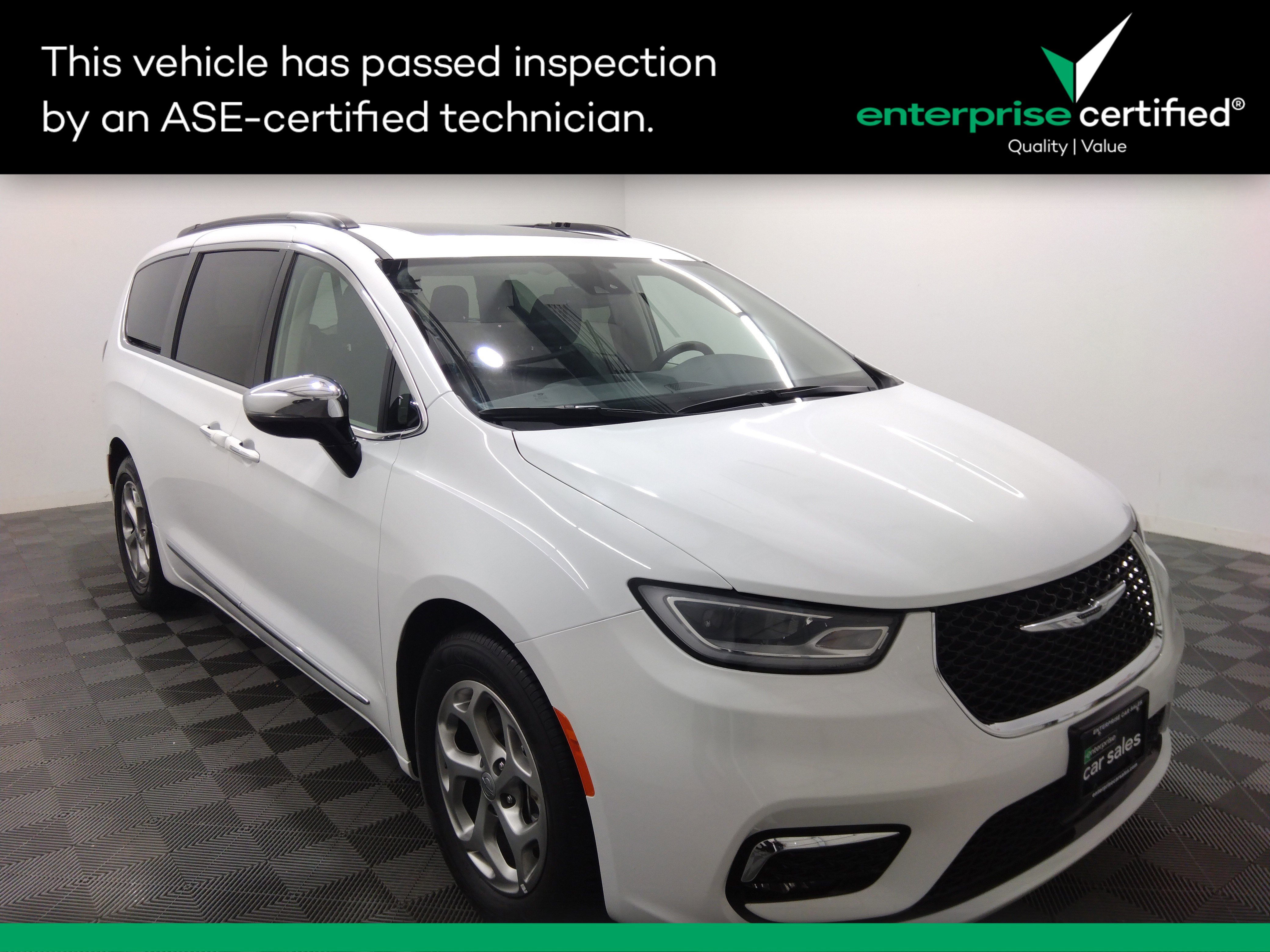 2023 Chrysler Pacifica Limited FWD