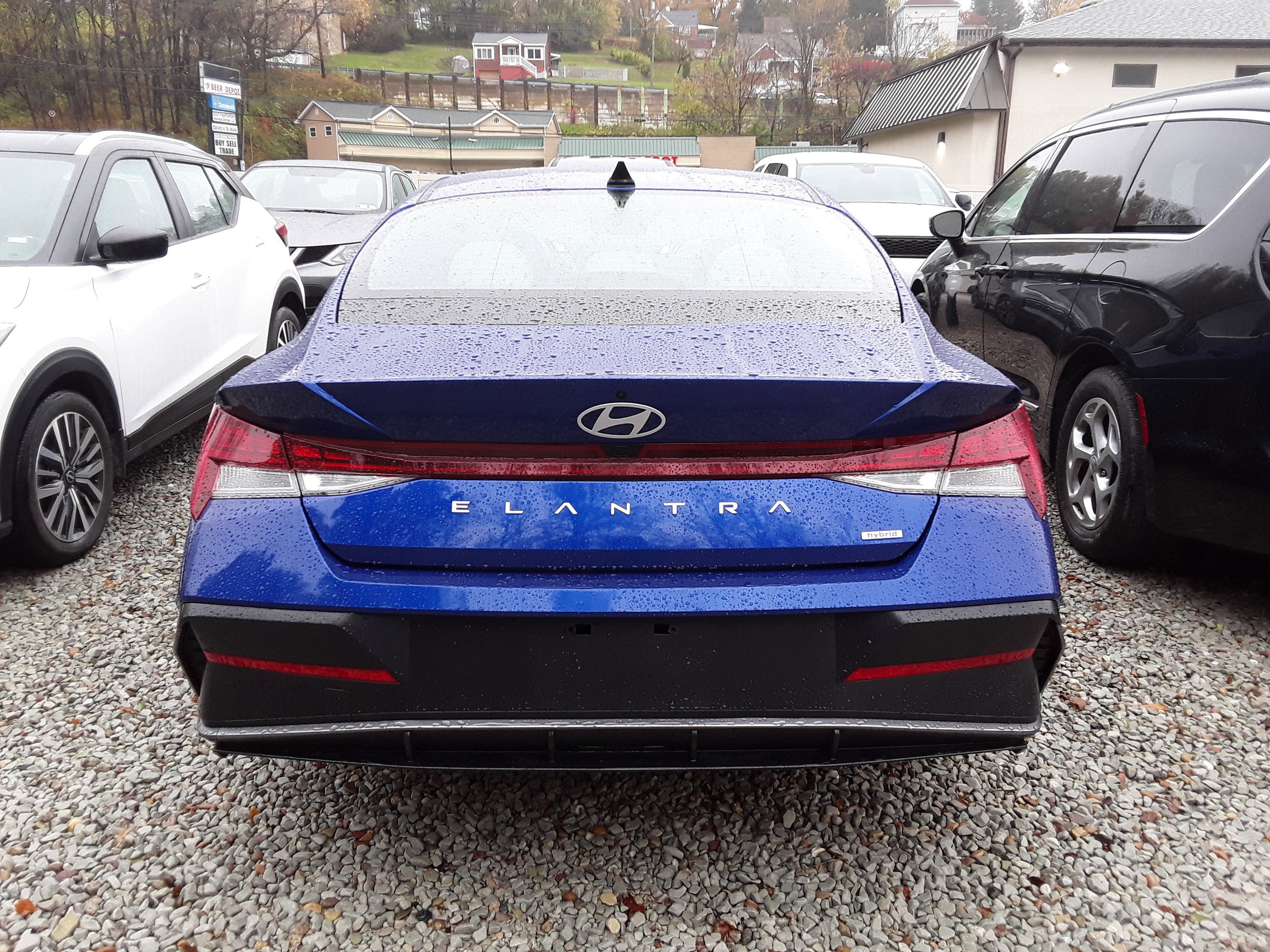 Image of Used 2025 Hyundai Elantra Hybrid Limited DCT