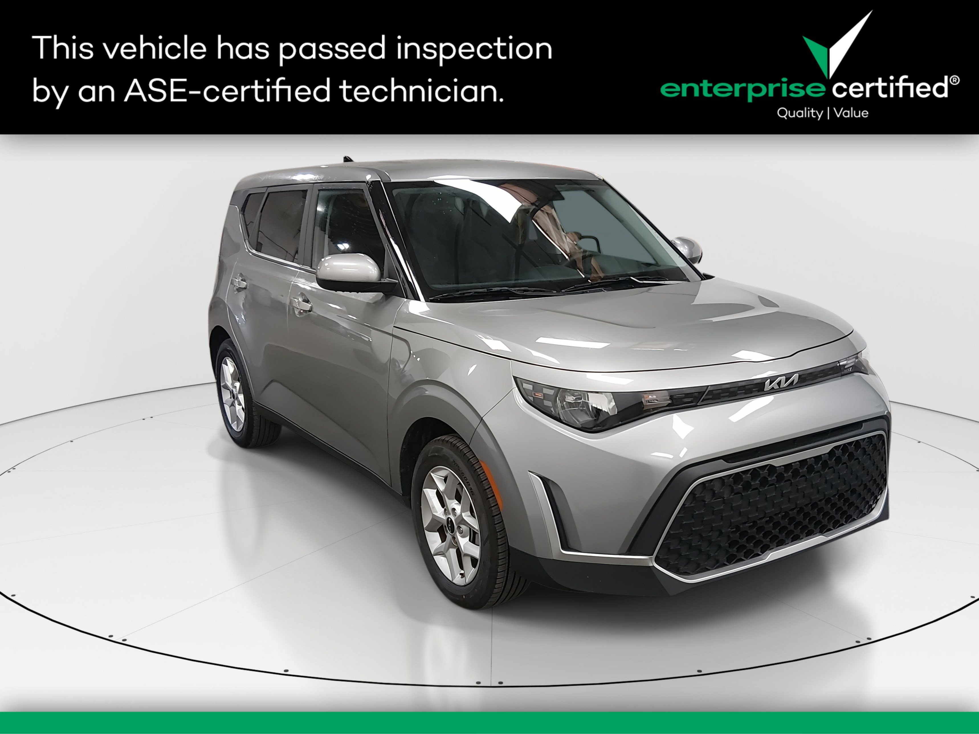 Used 2025 Kia Soul LX FWD