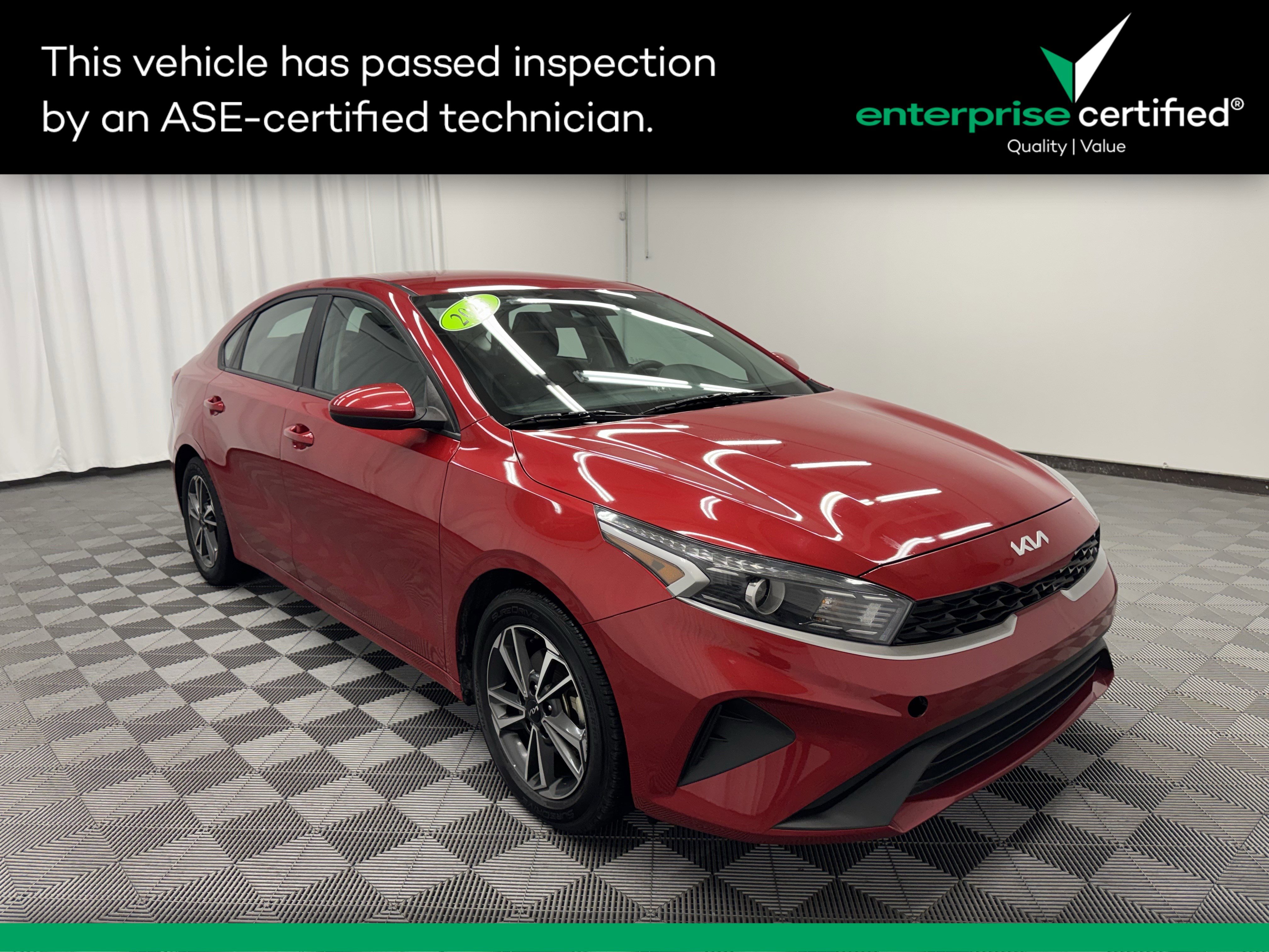 Used 2023 Kia Forte LXS IVT