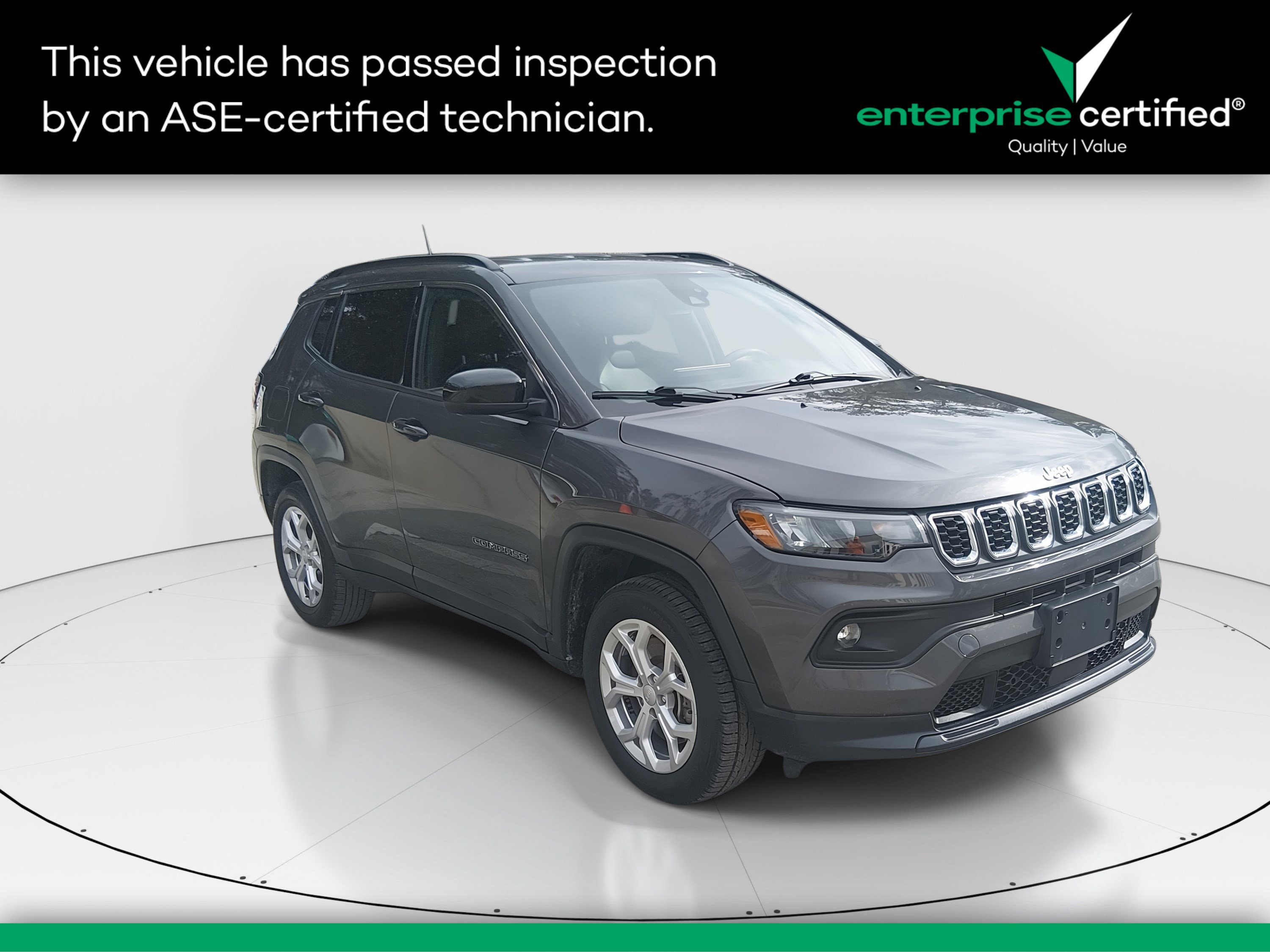 2024 Jeep Compass Latitude's photo