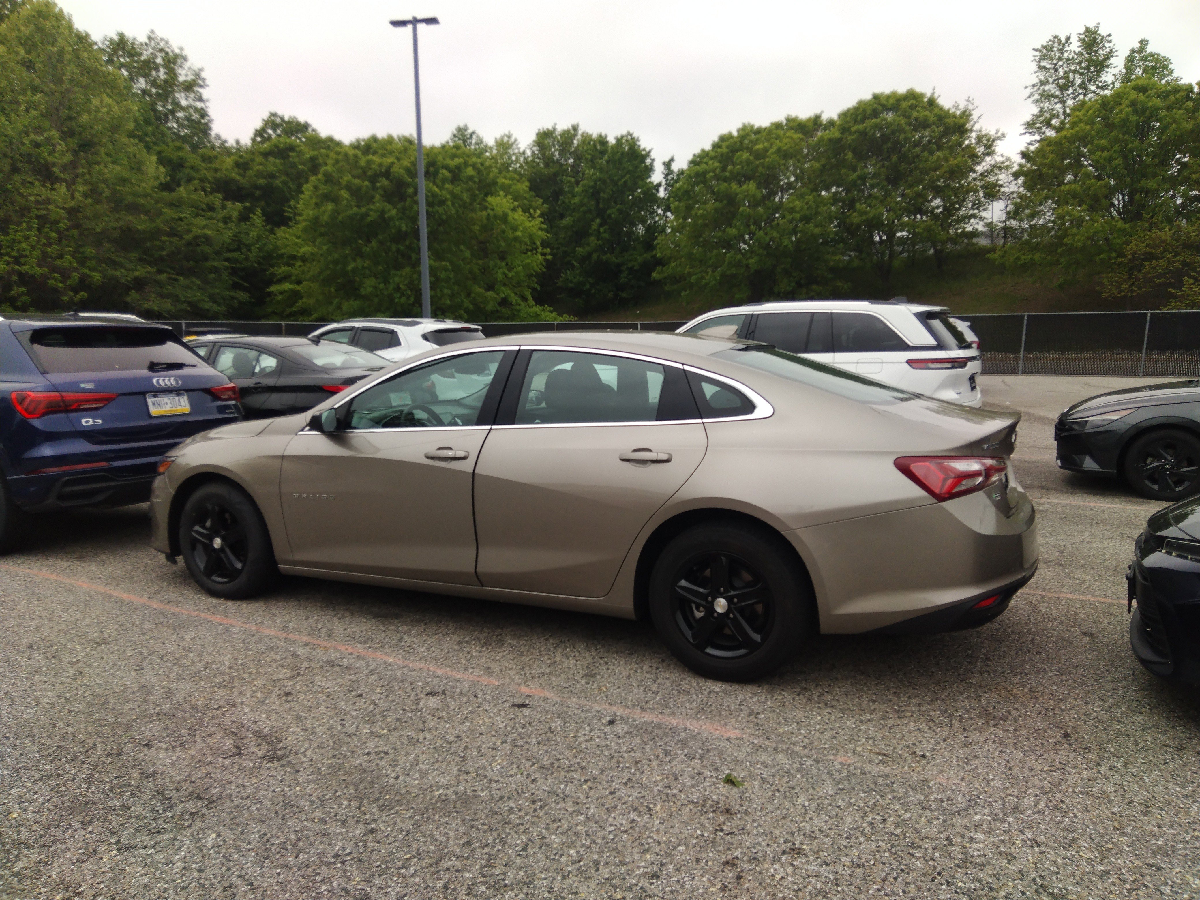 2022 Chevrolet Malibu 4dr Sdn LT