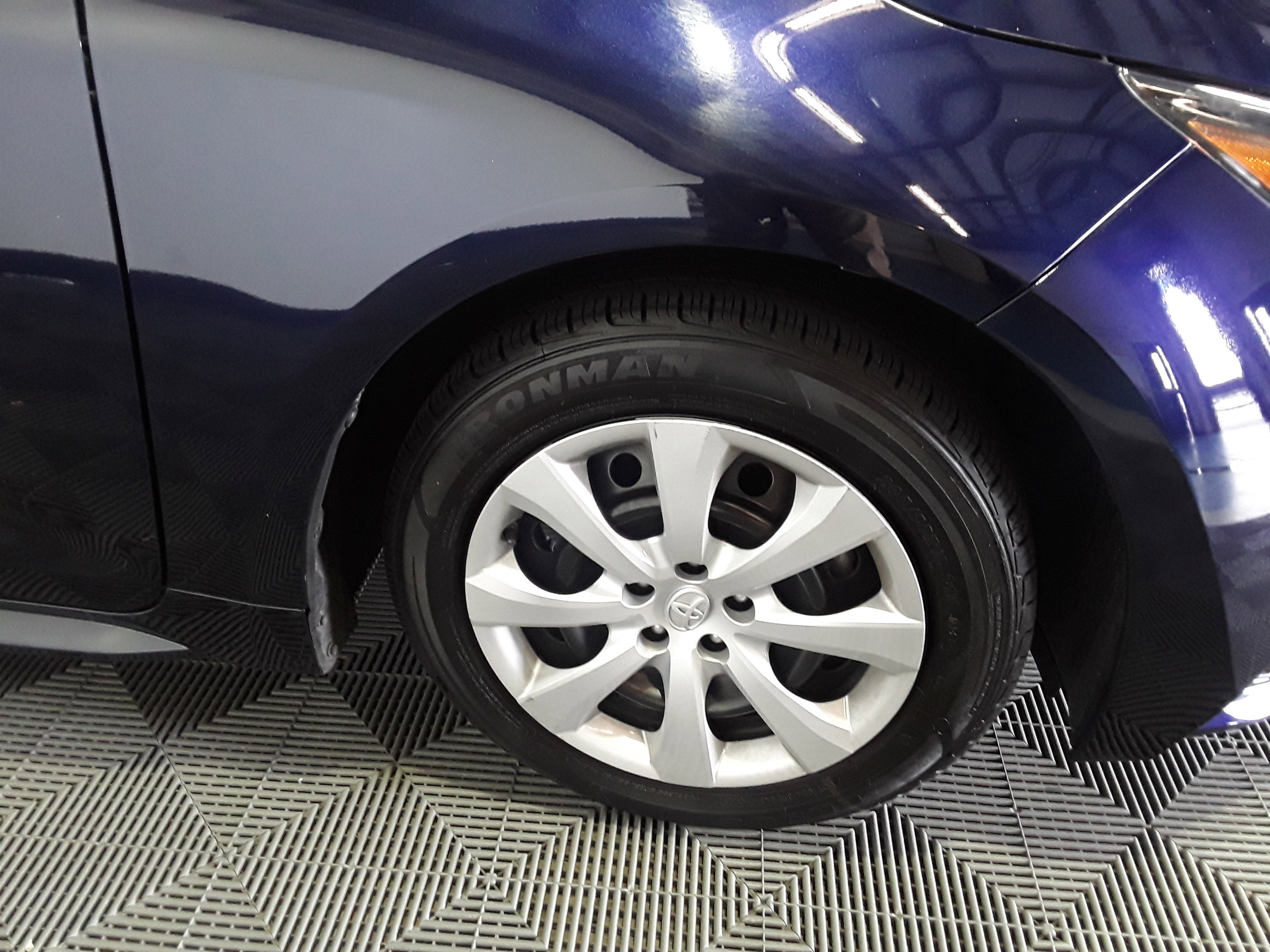 Image 5 of Used 2023 Toyota Corolla LE CVT