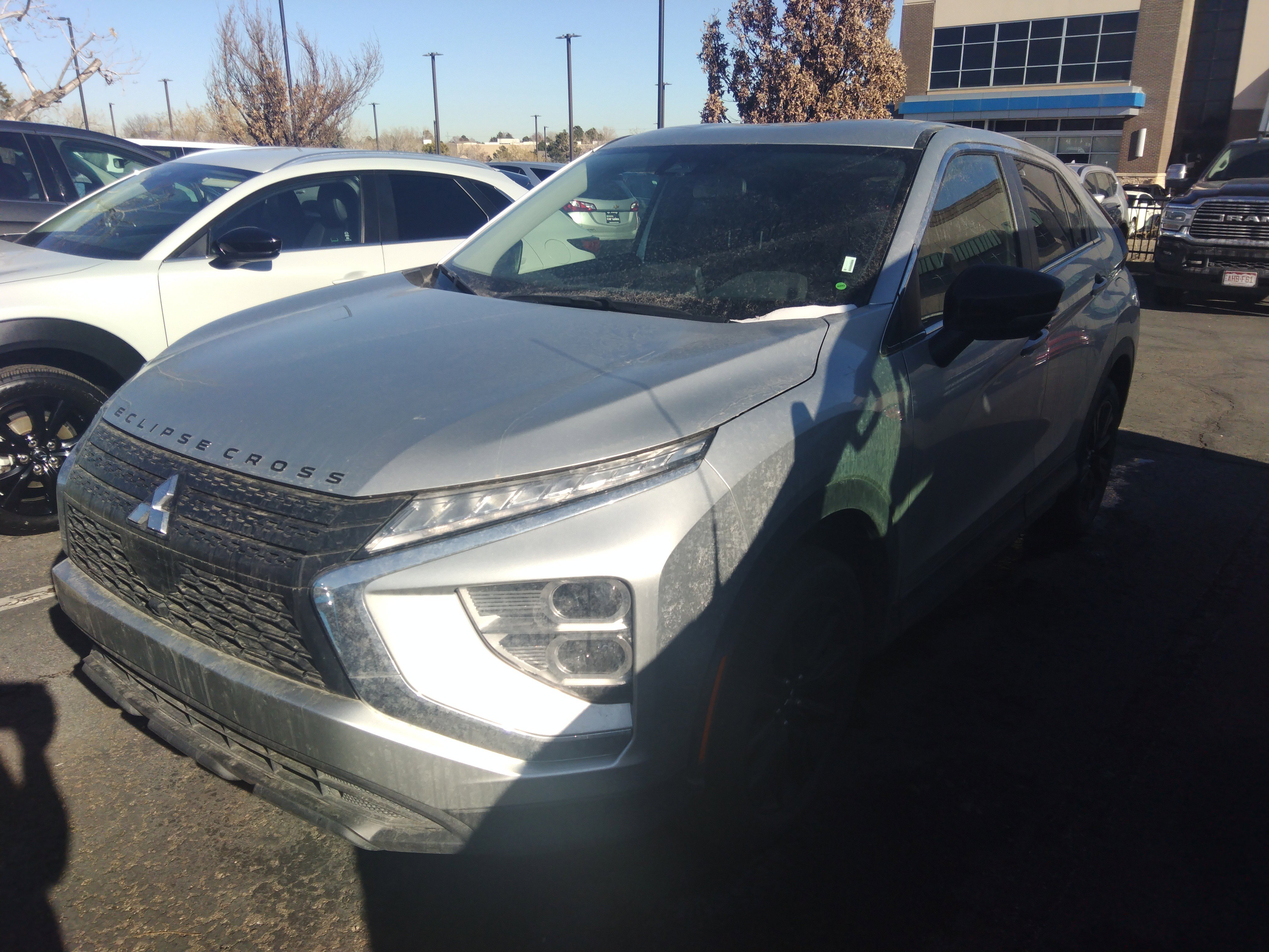 2024 Mitsubishi Eclipse Cross LE's photo