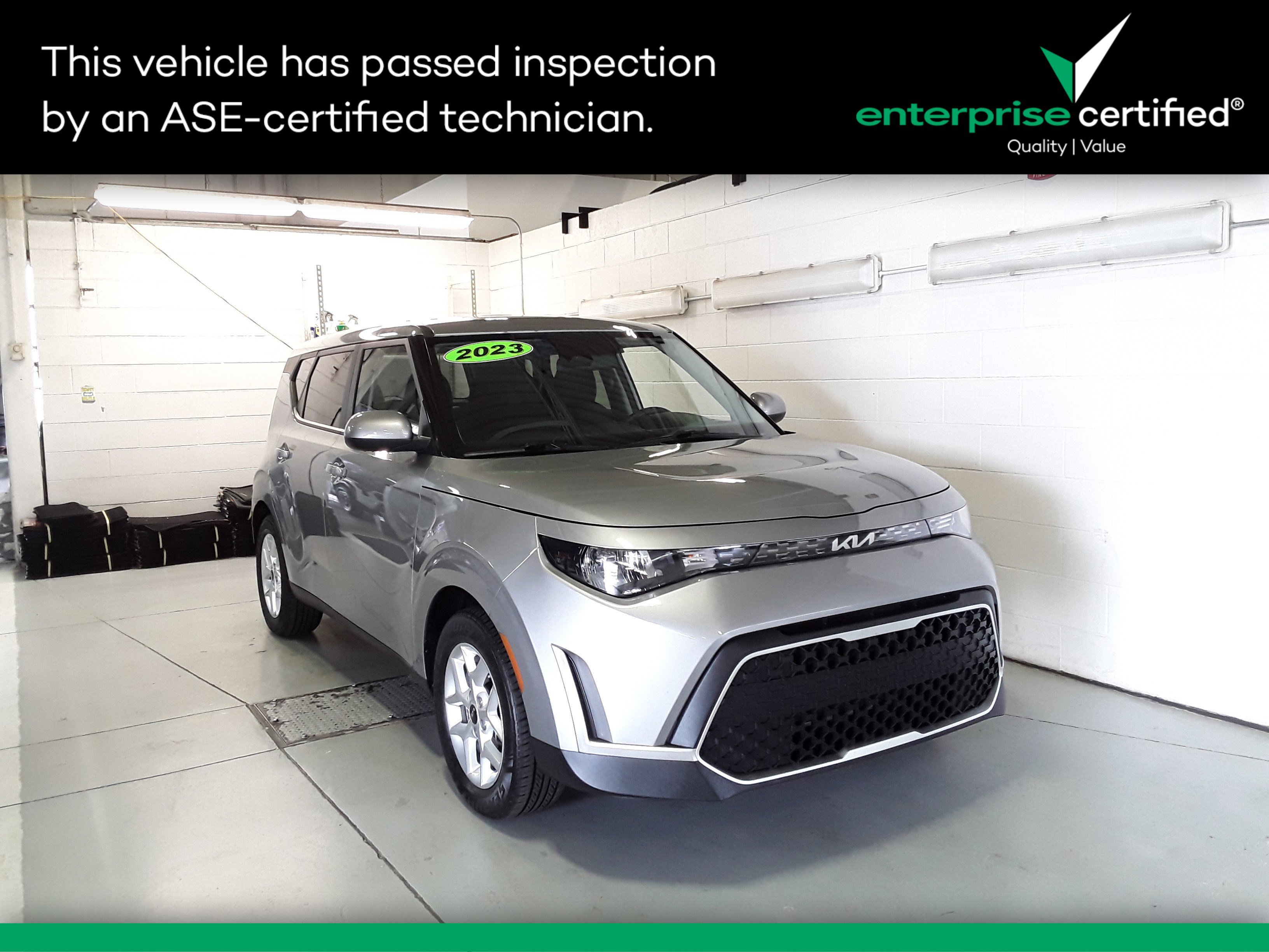 Used 2023 Kia Soul LX IVT