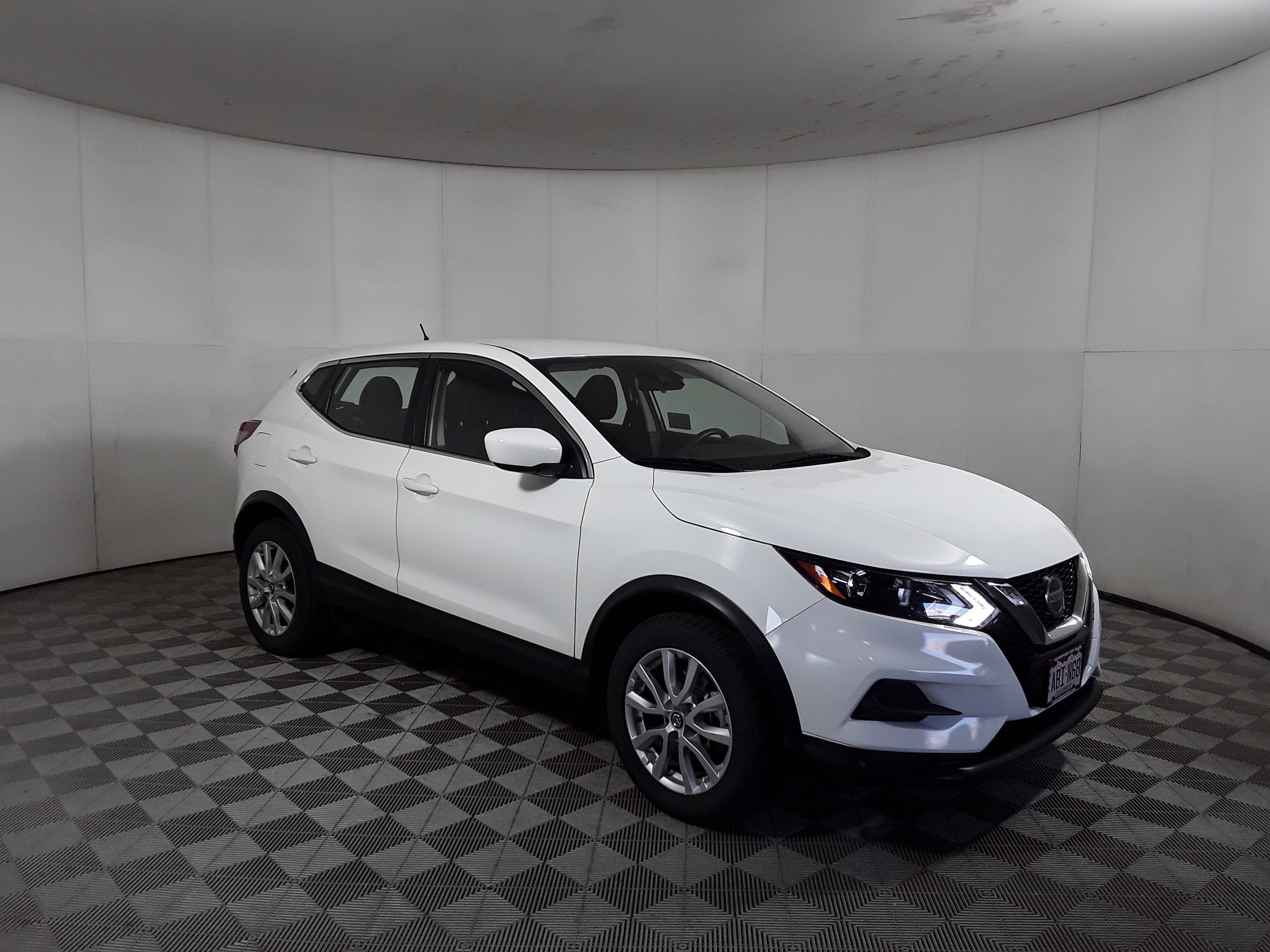 2022 Nissan Rogue Sport AWD S