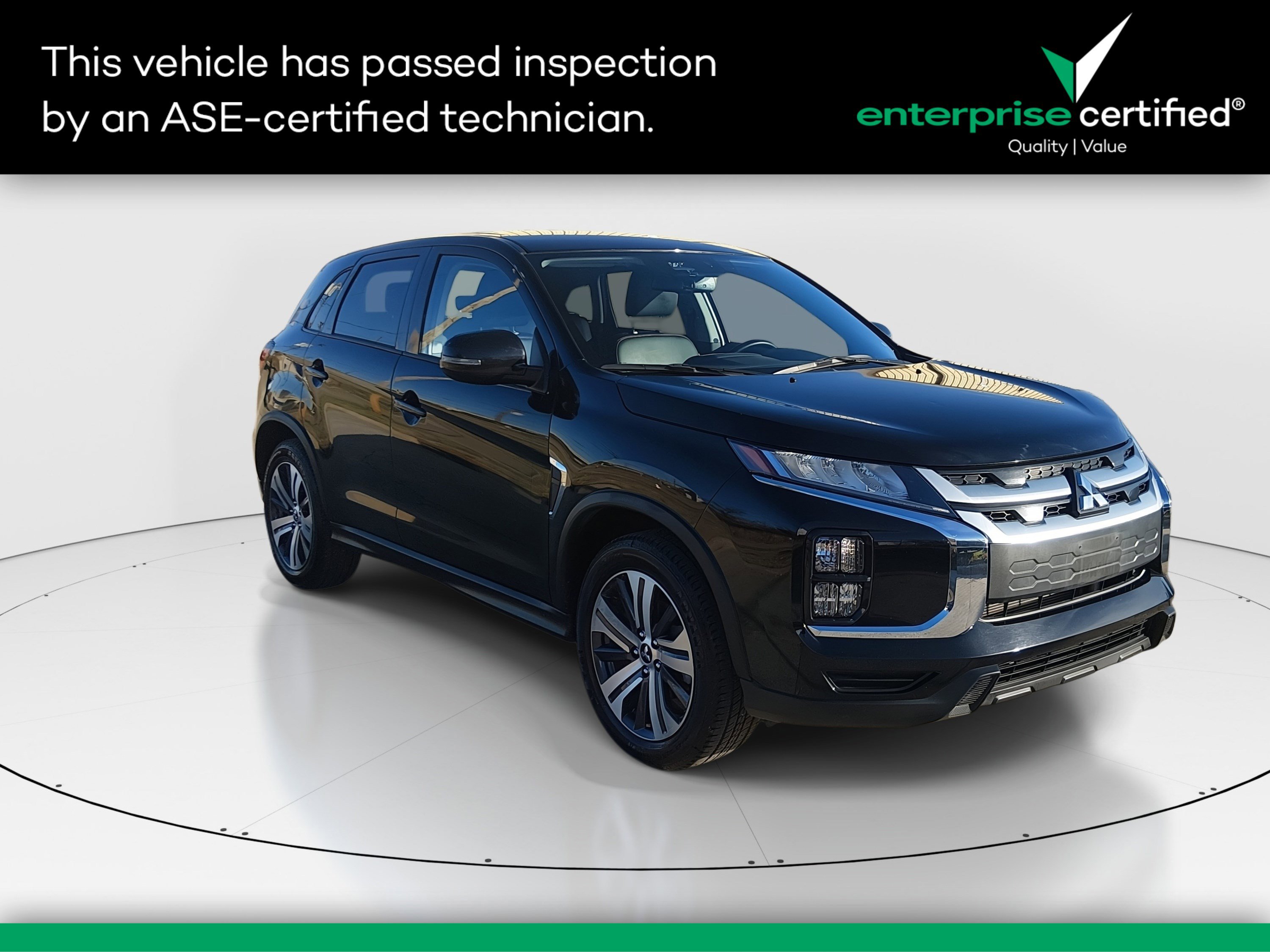 2024 Mitsubishi Outlander Sport SE's photo