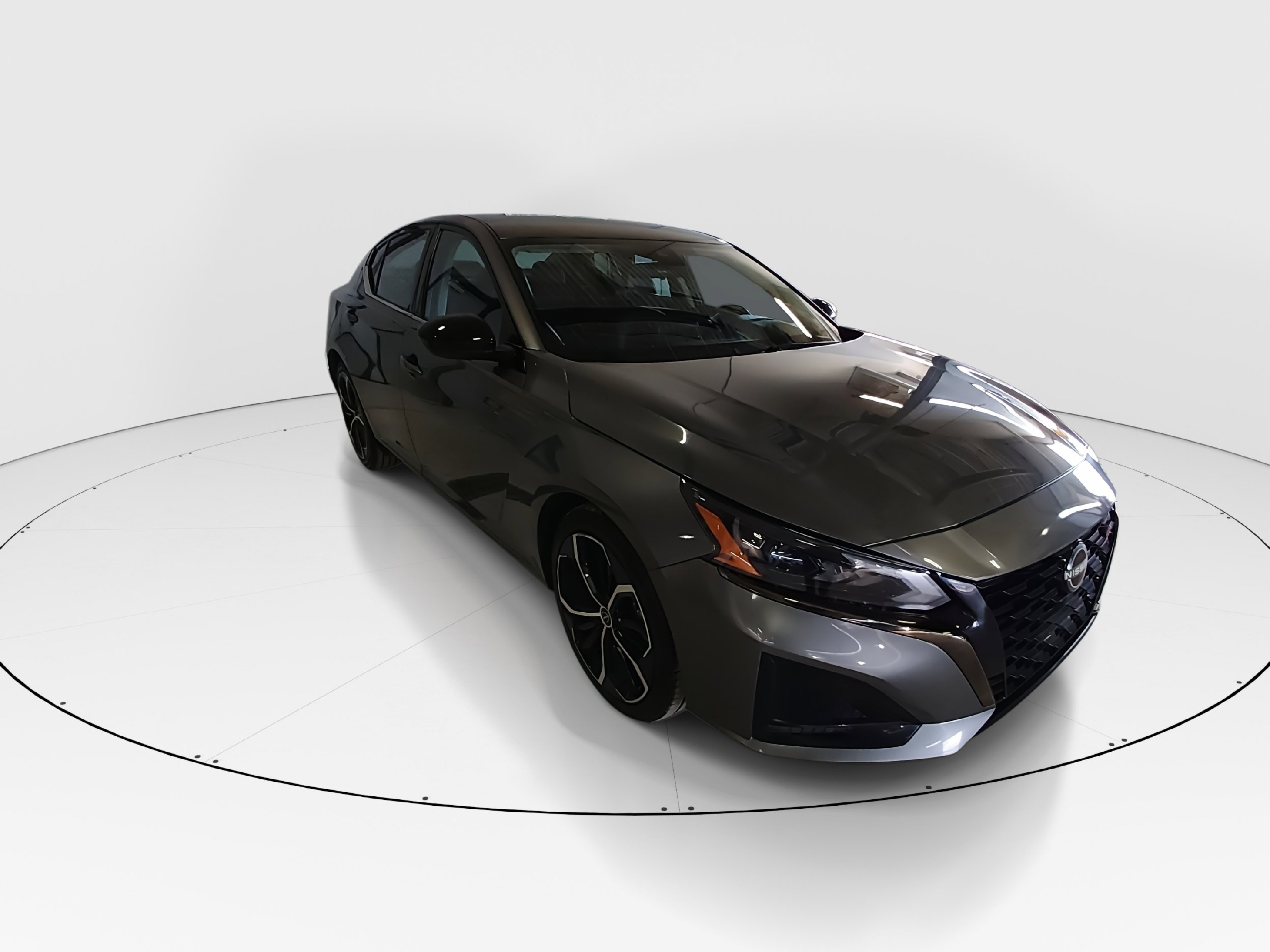 2024 Nissan Altima SR