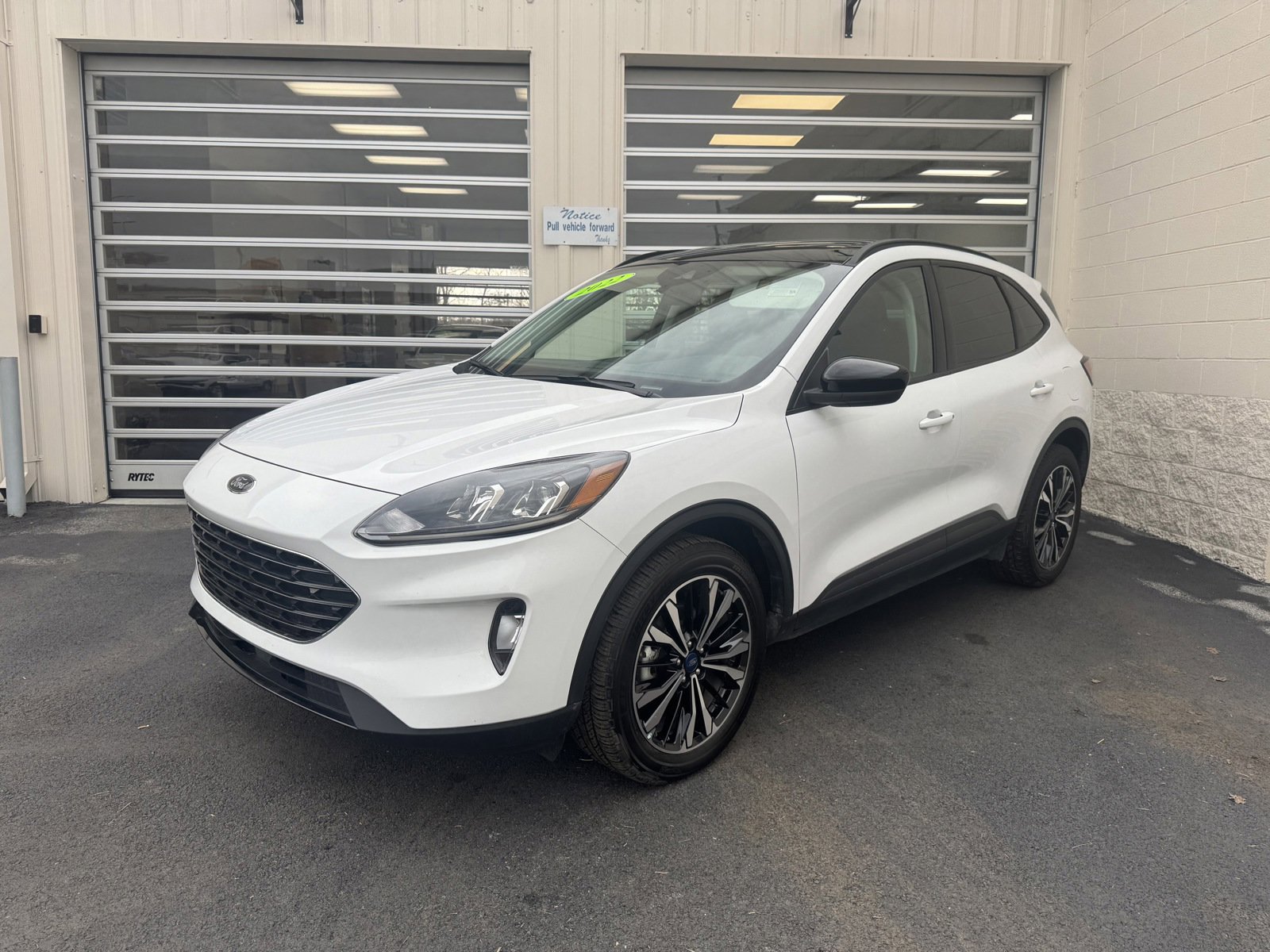 2022 Ford Escape SEL AWD