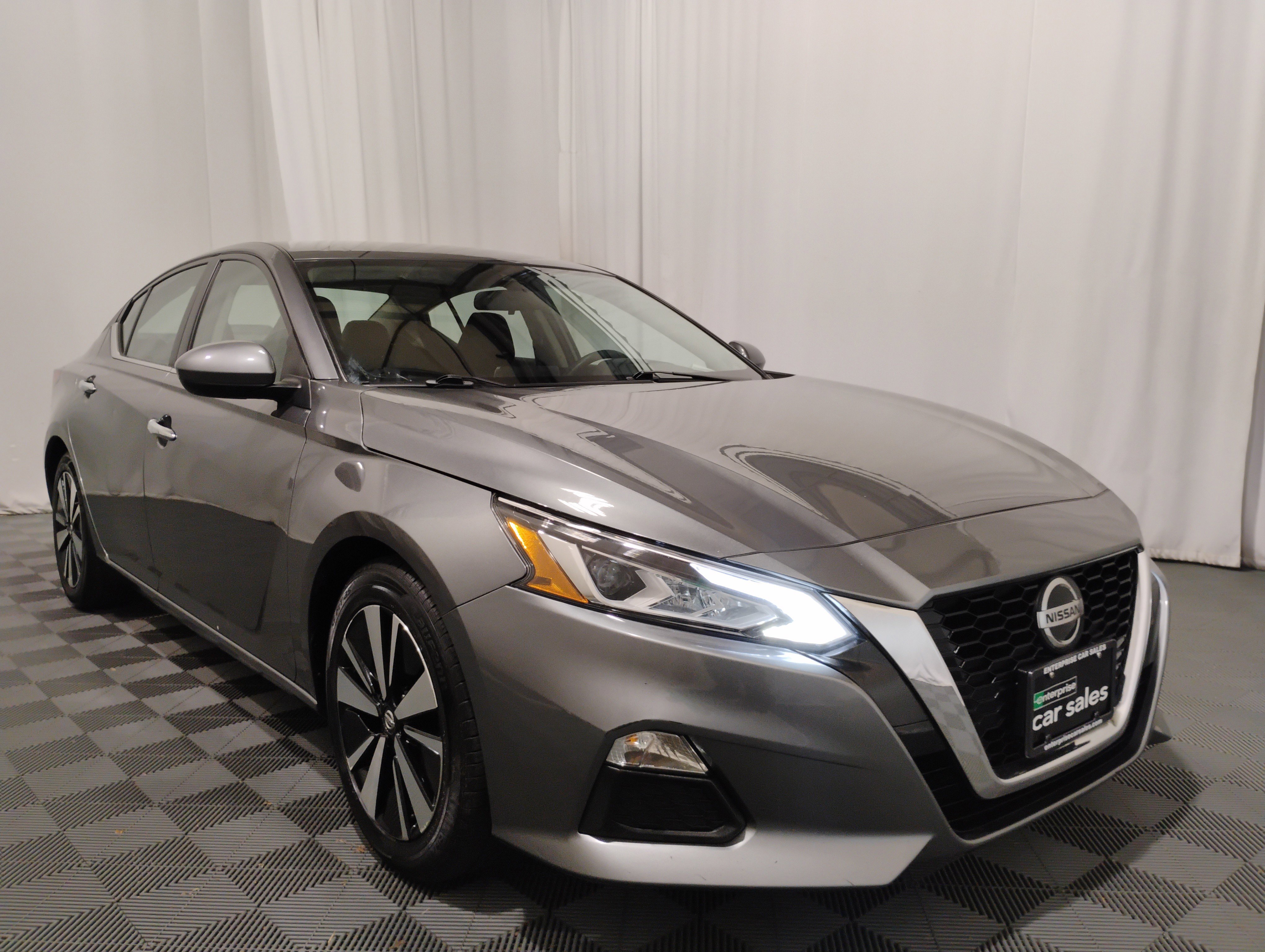 2022 Nissan Altima 2.5 SV Sedan