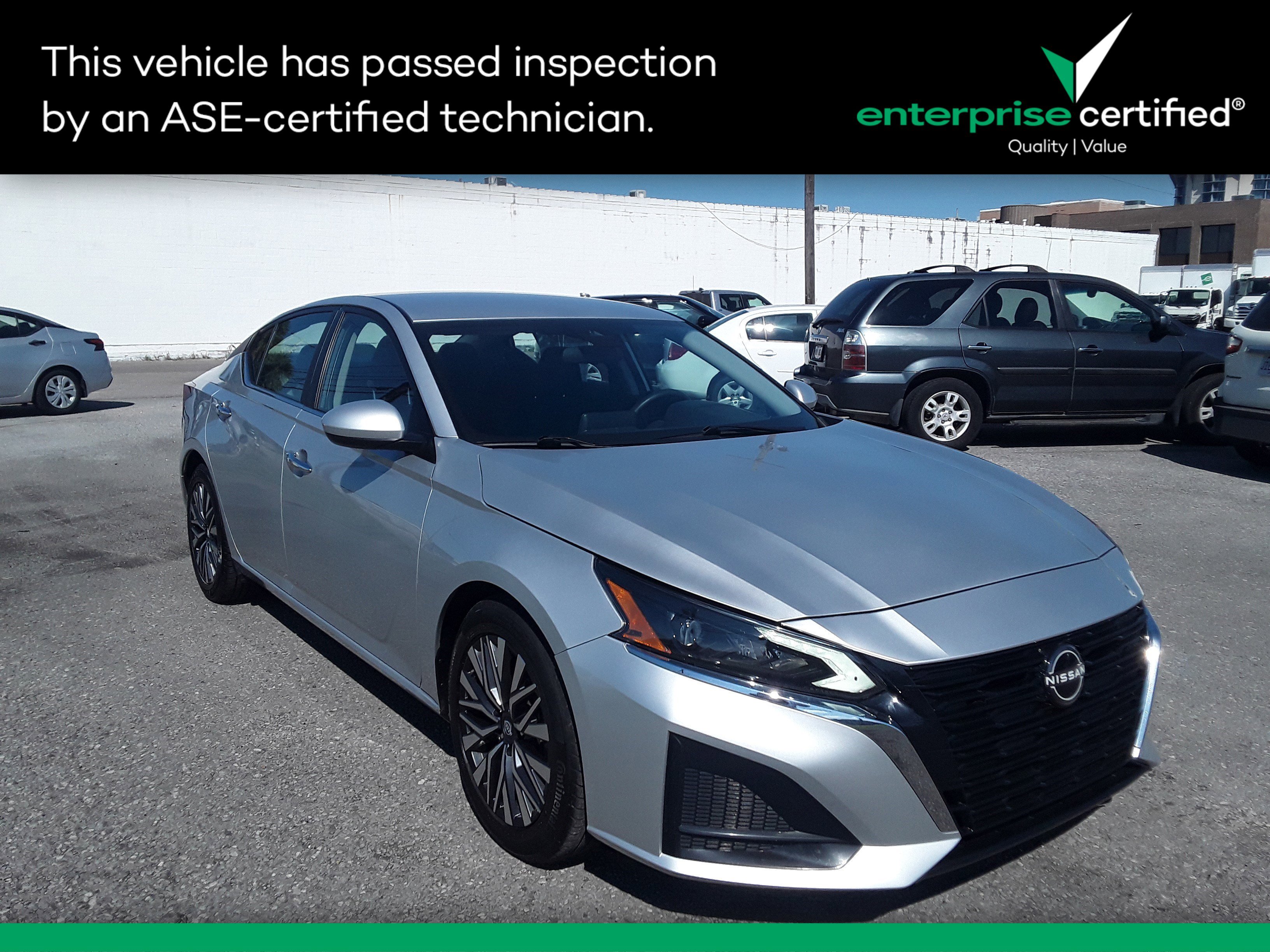 Used 2023 Nissan Altima 2.5 SV Sedan