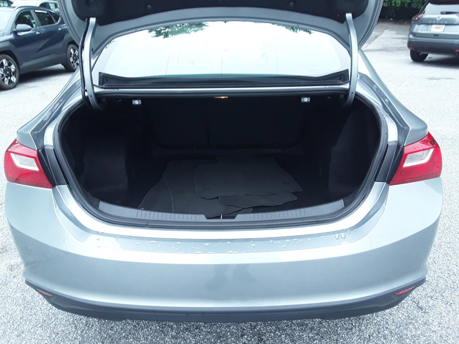 Image 6 of Used 2023 Chevrolet Malibu 4dr Sdn 1LT