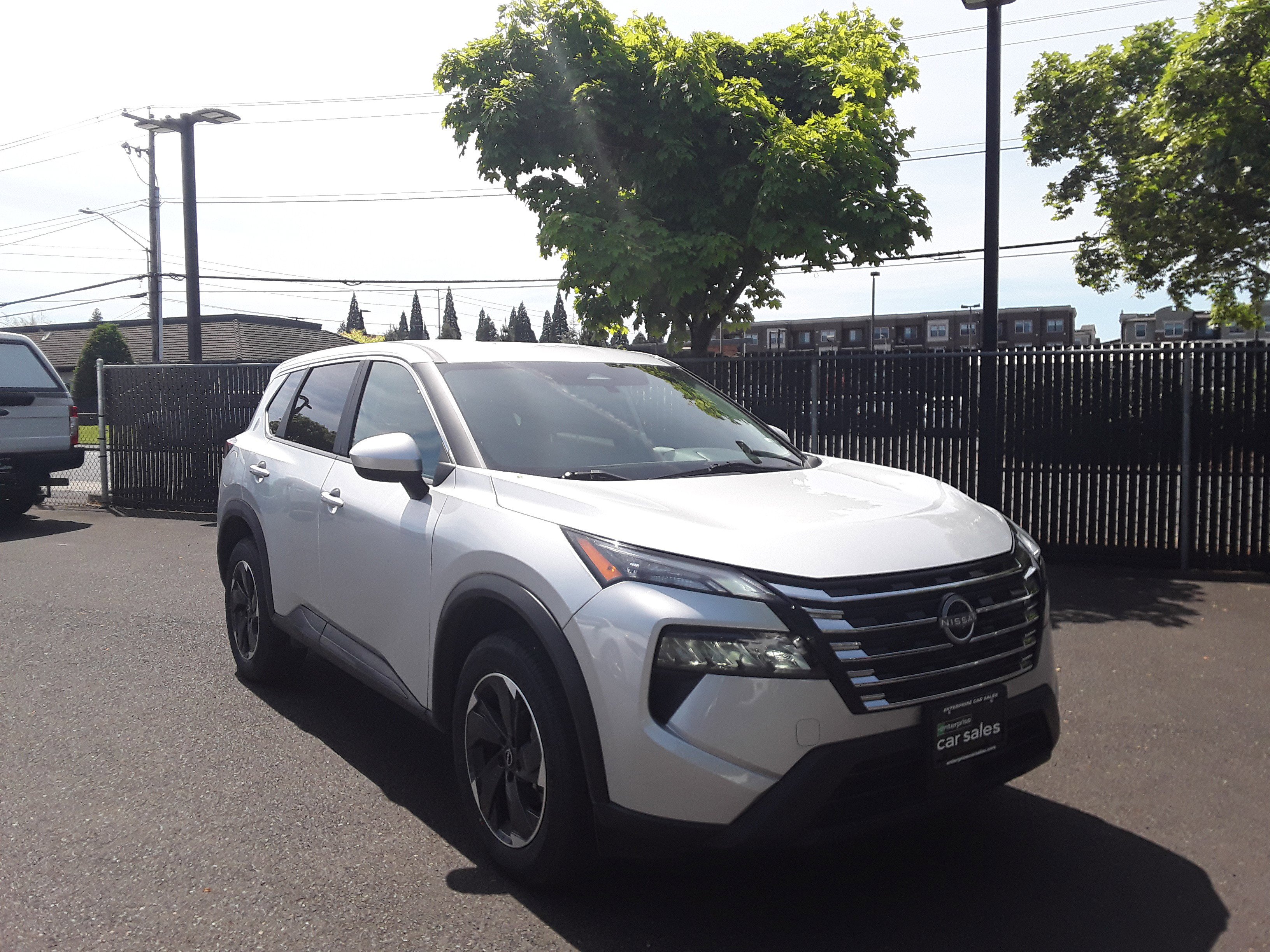 2024 Nissan Rogue AWD SV