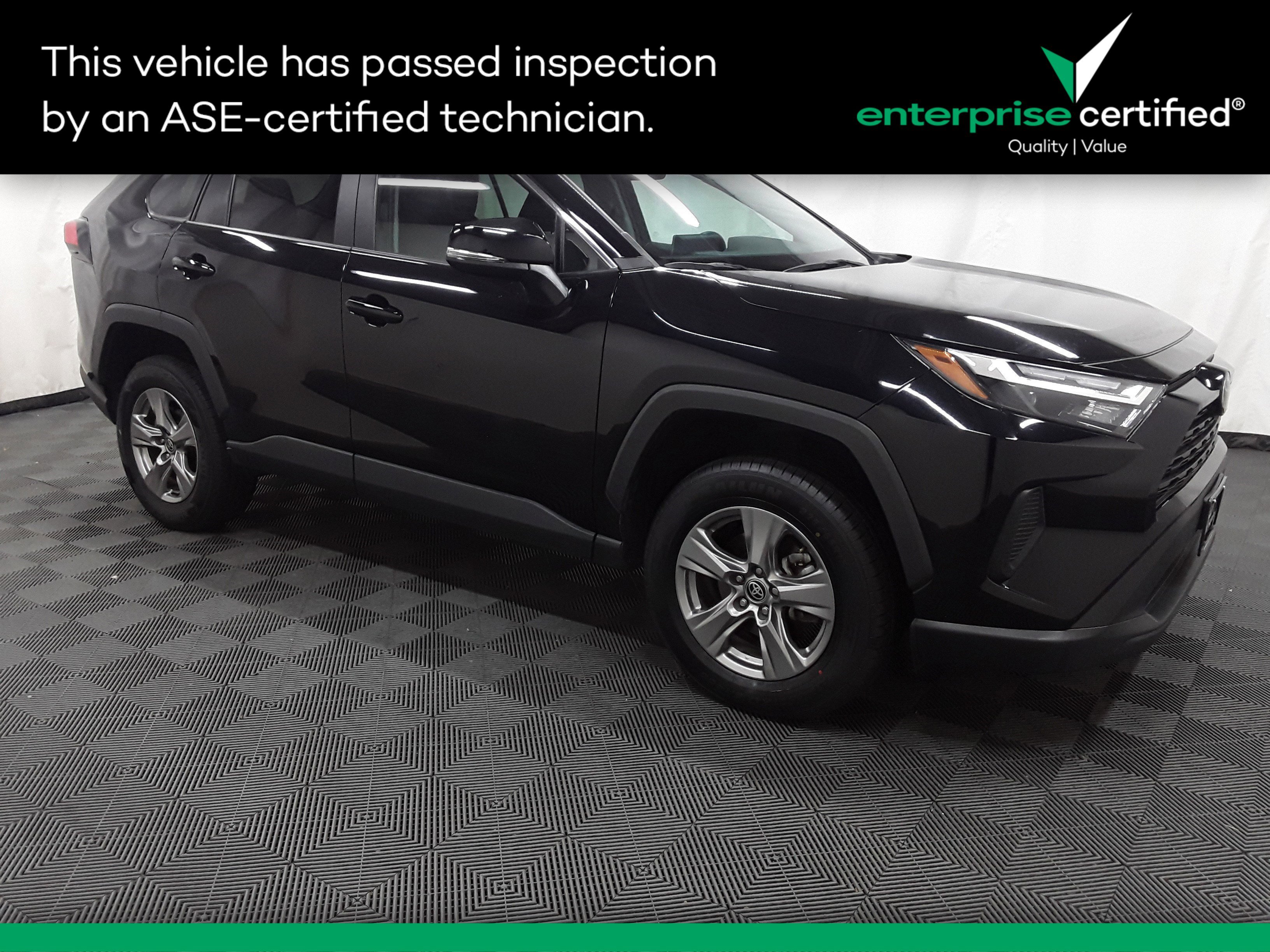 2023 Toyota RAV4 XLE FWD