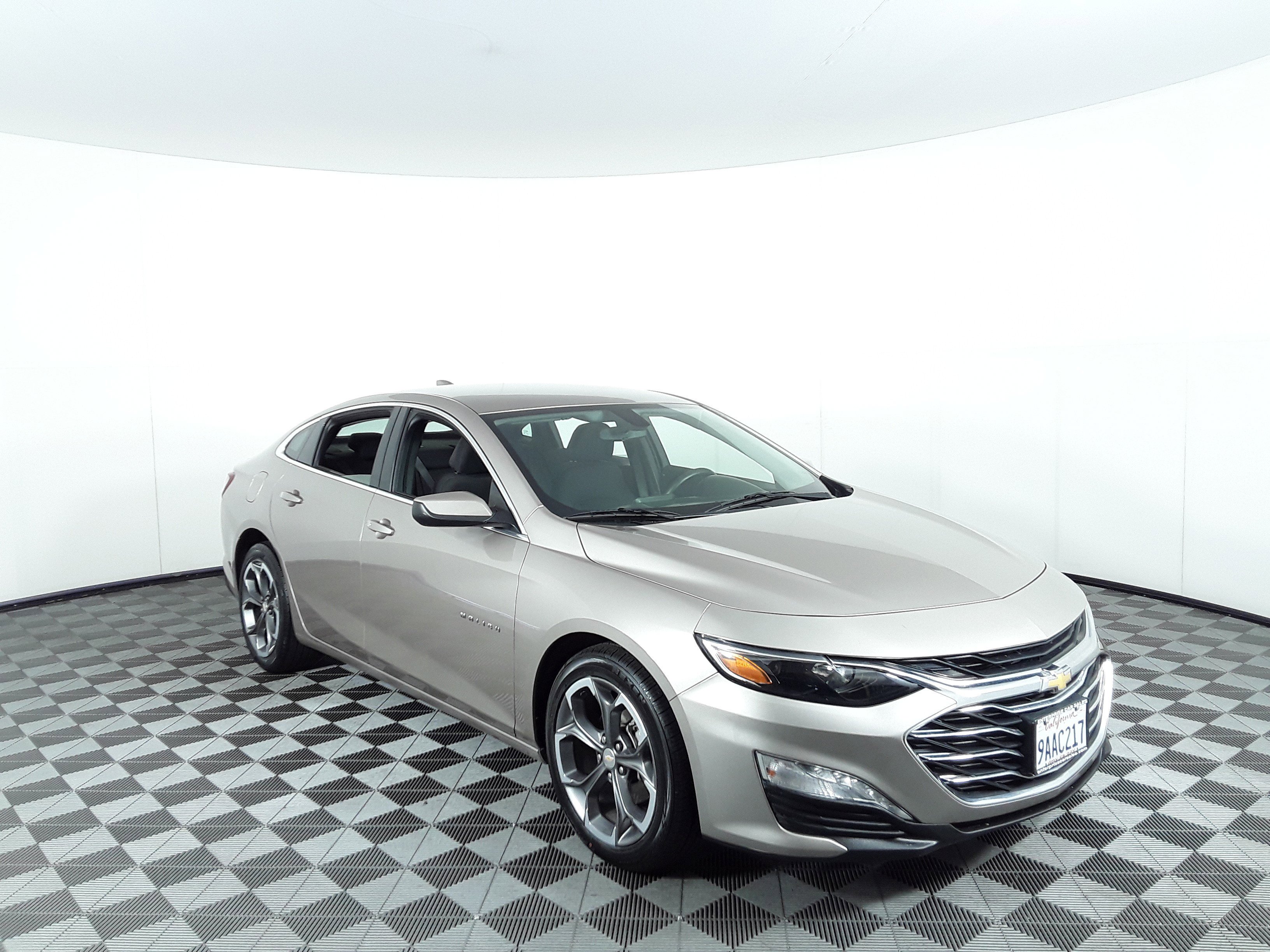 2022 Chevrolet Malibu 4dr Sdn LT