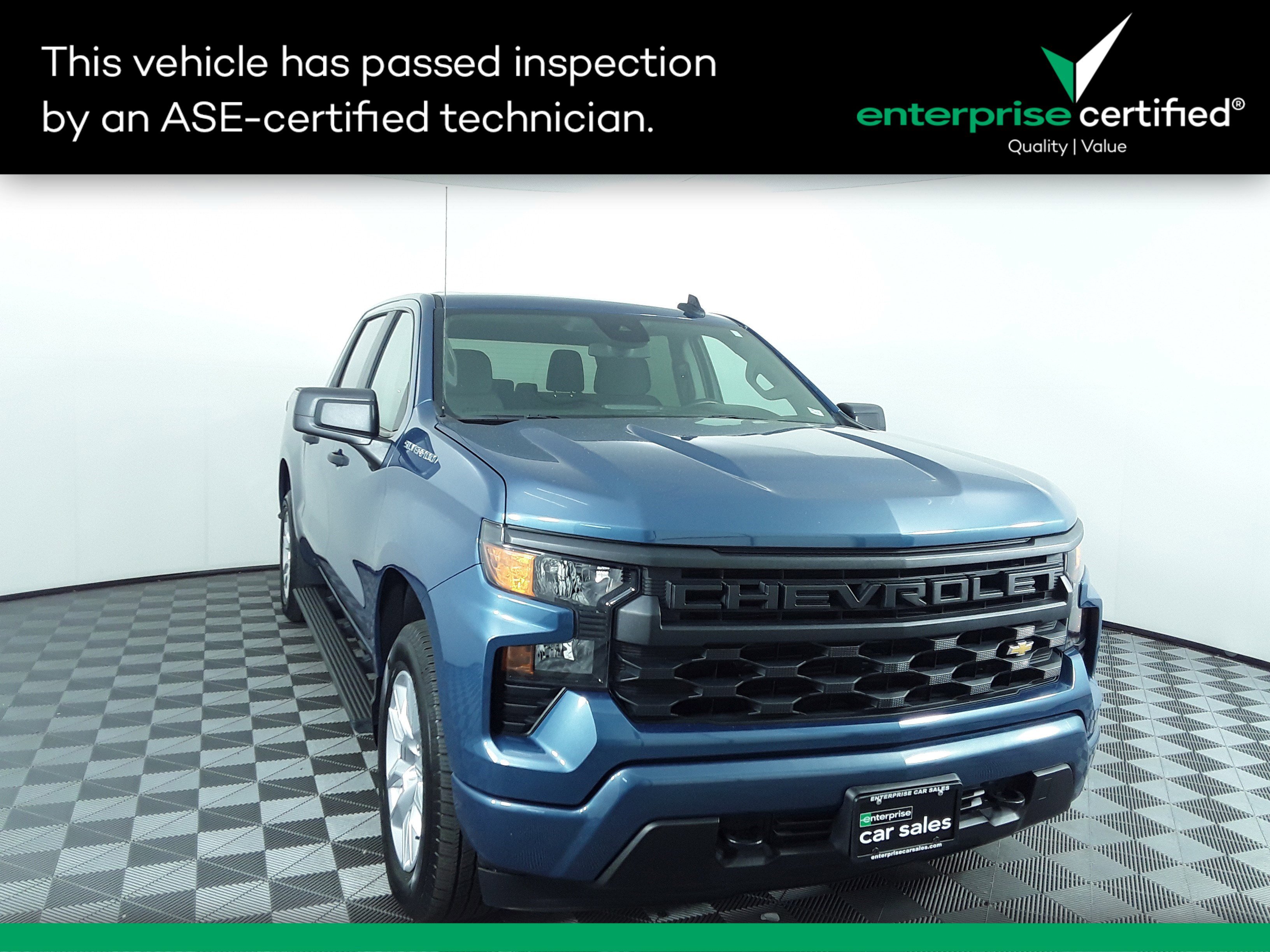 Used 2024 Chevrolet Silverado 1500 4WD Crew Cab 147" Custom