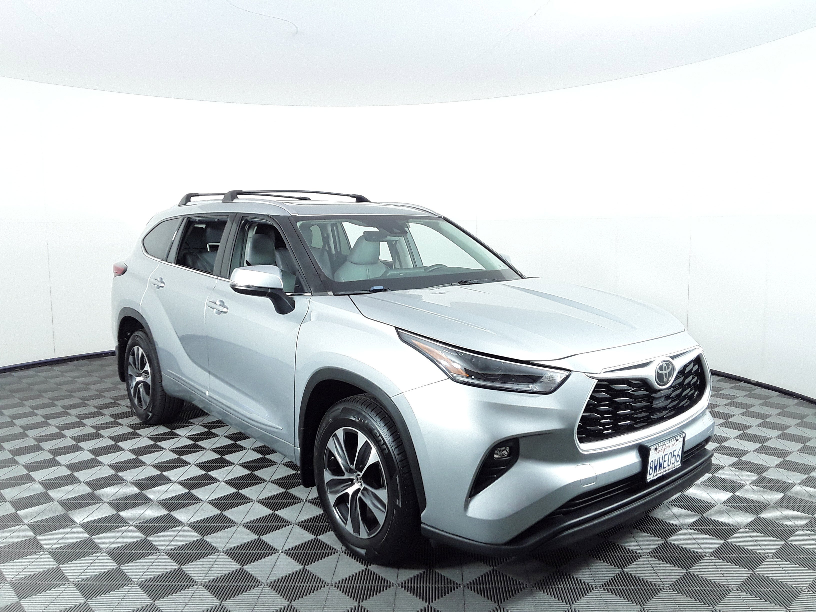 2021 Toyota Highlander XLE AWD