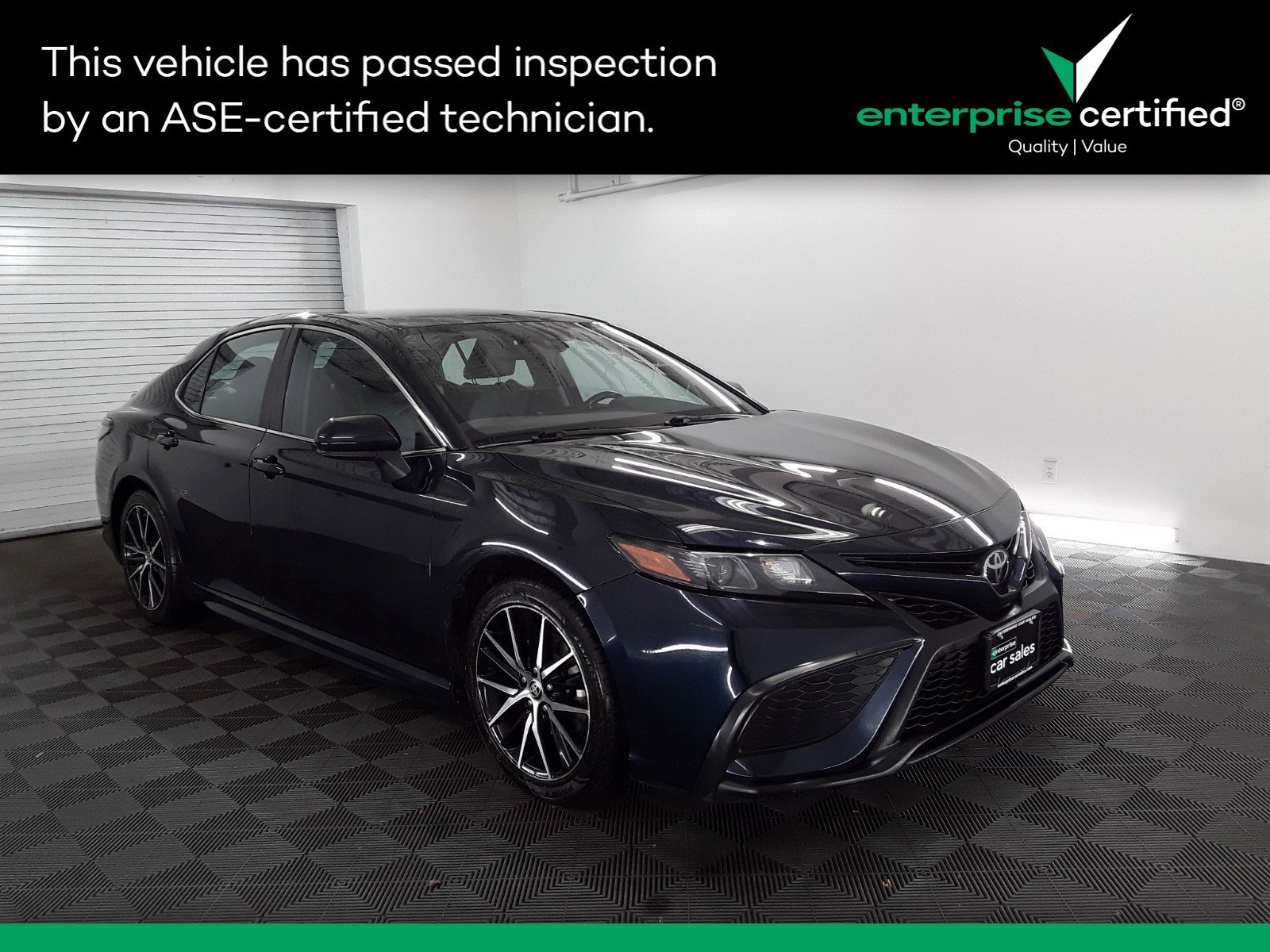 2021 Toyota Camry SE Auto