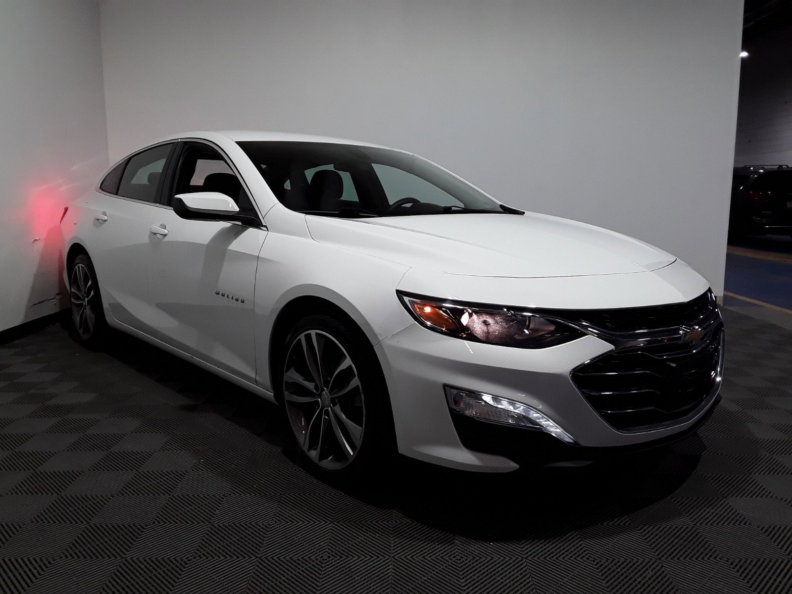 2022 Chevrolet Malibu 4dr Sdn LT