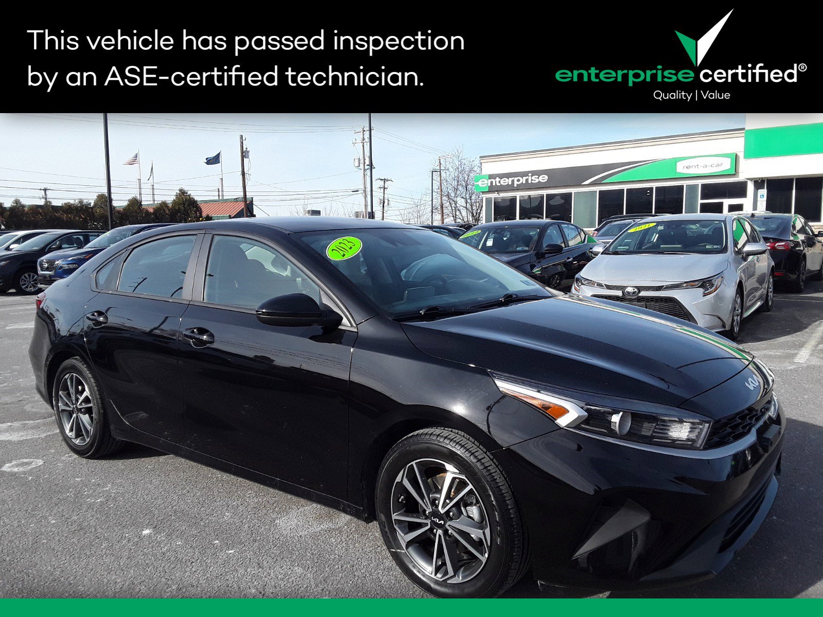 Used 2023 Kia Forte LXS IVT