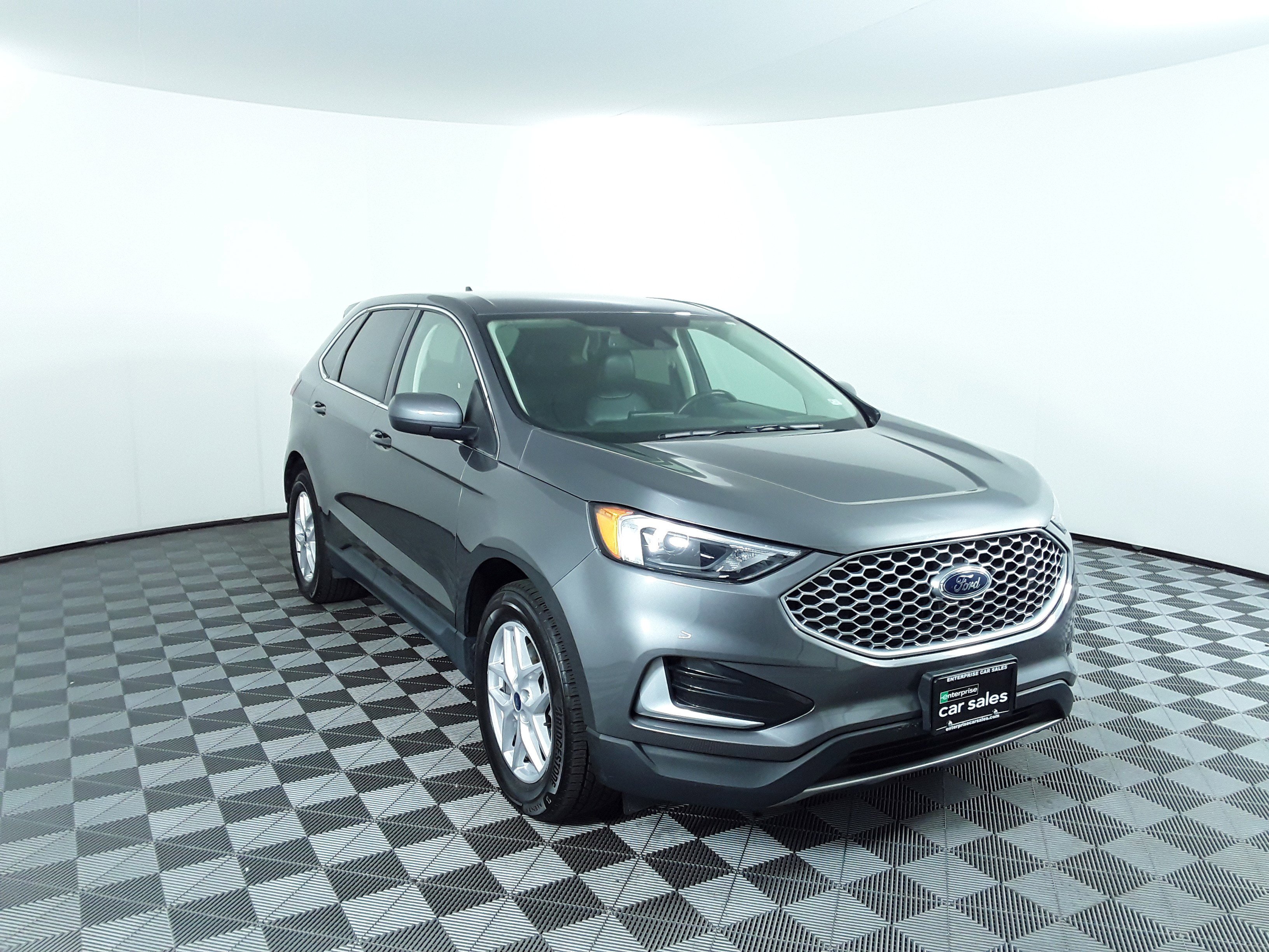 Used 2023 Ford Edge SEL AWD