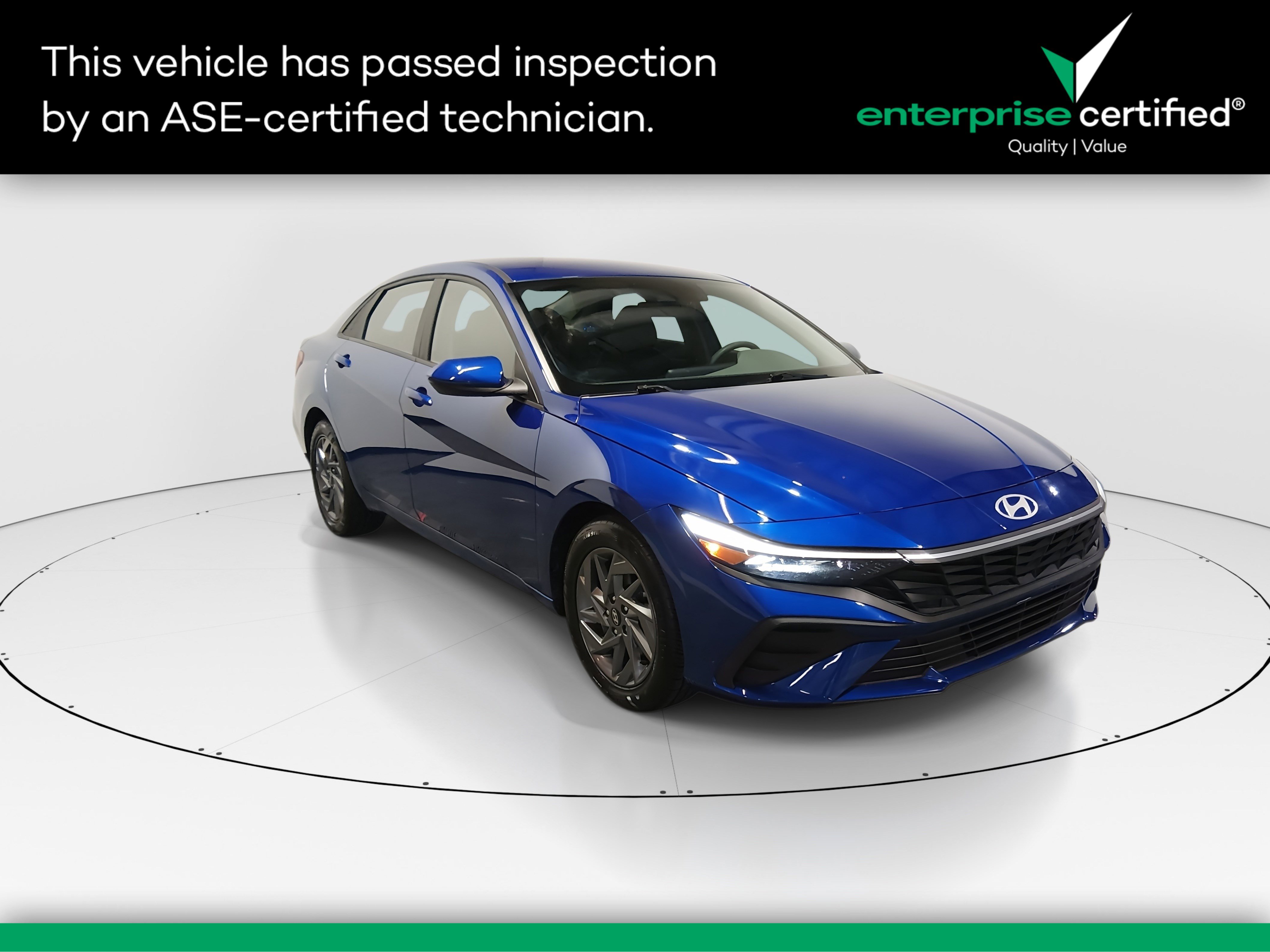 2024 Hyundai Elantra SEL's photo