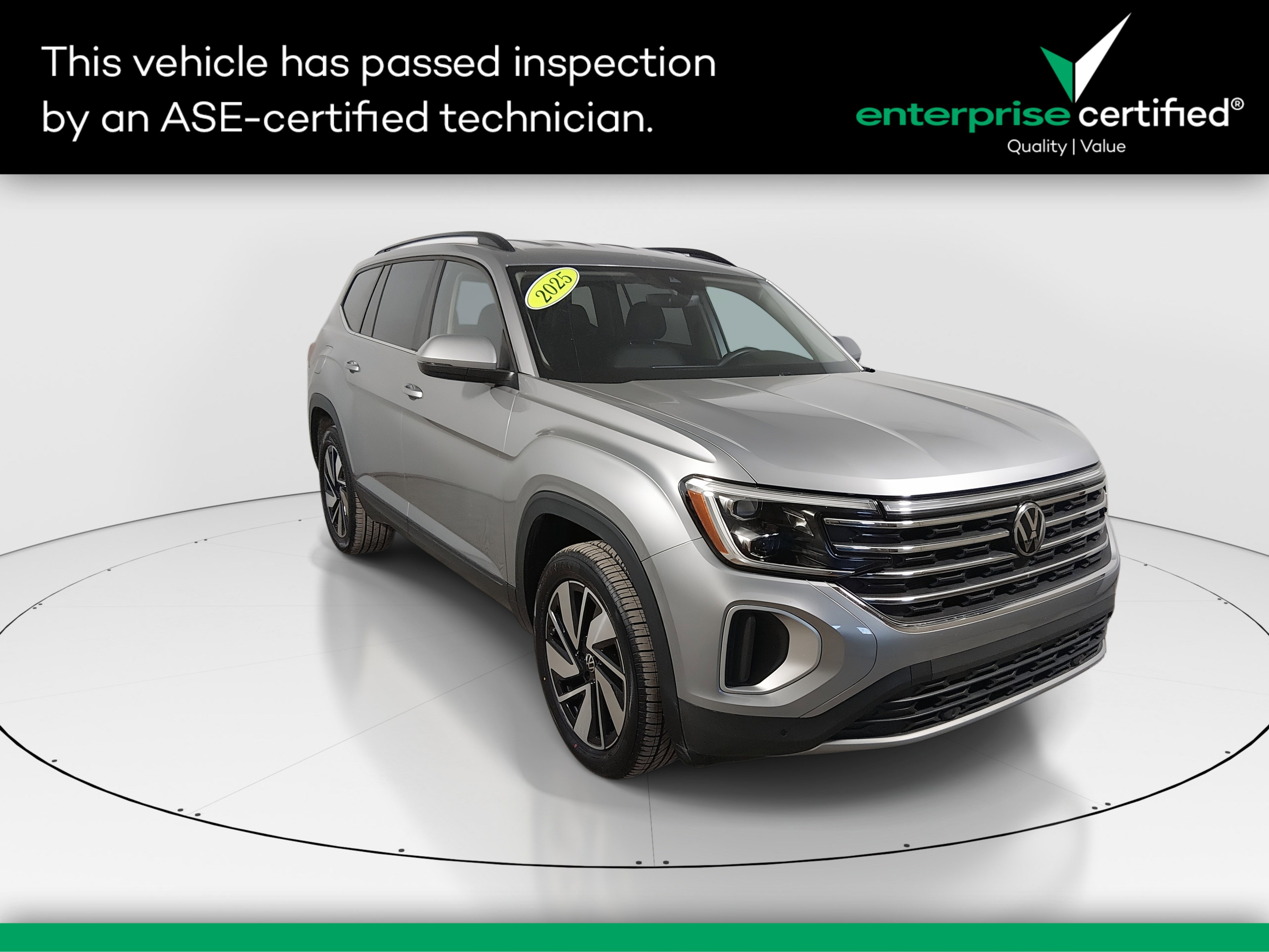 Used 2025 Volkswagen Atlas 2.0T SE w/Technology 4MOTION