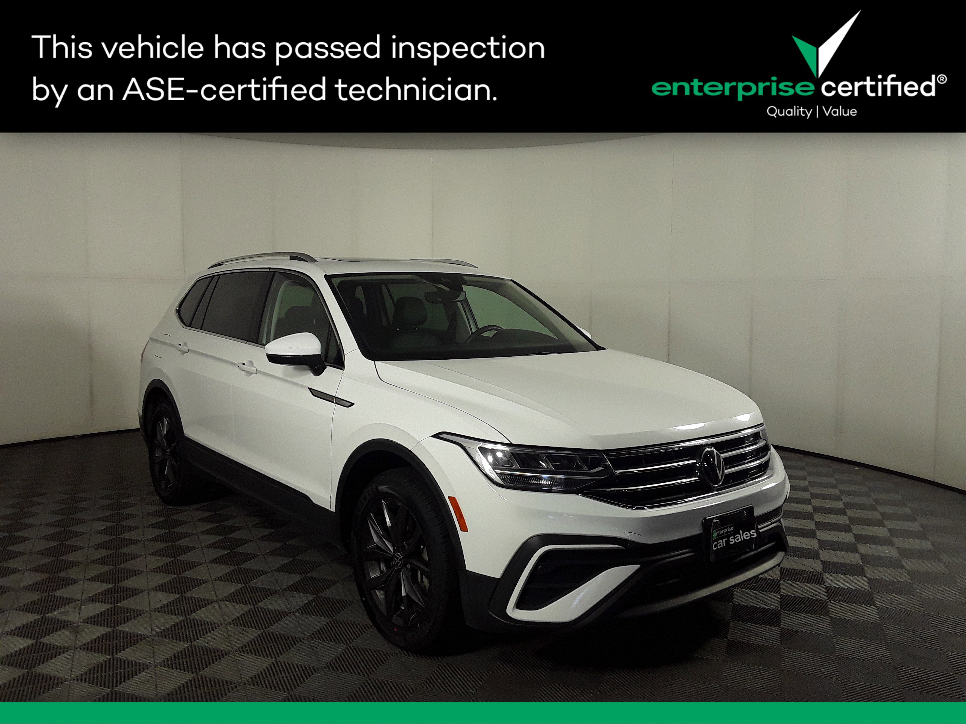 Used 2022 Volkswagen Tiguan 2.0T SE FWD