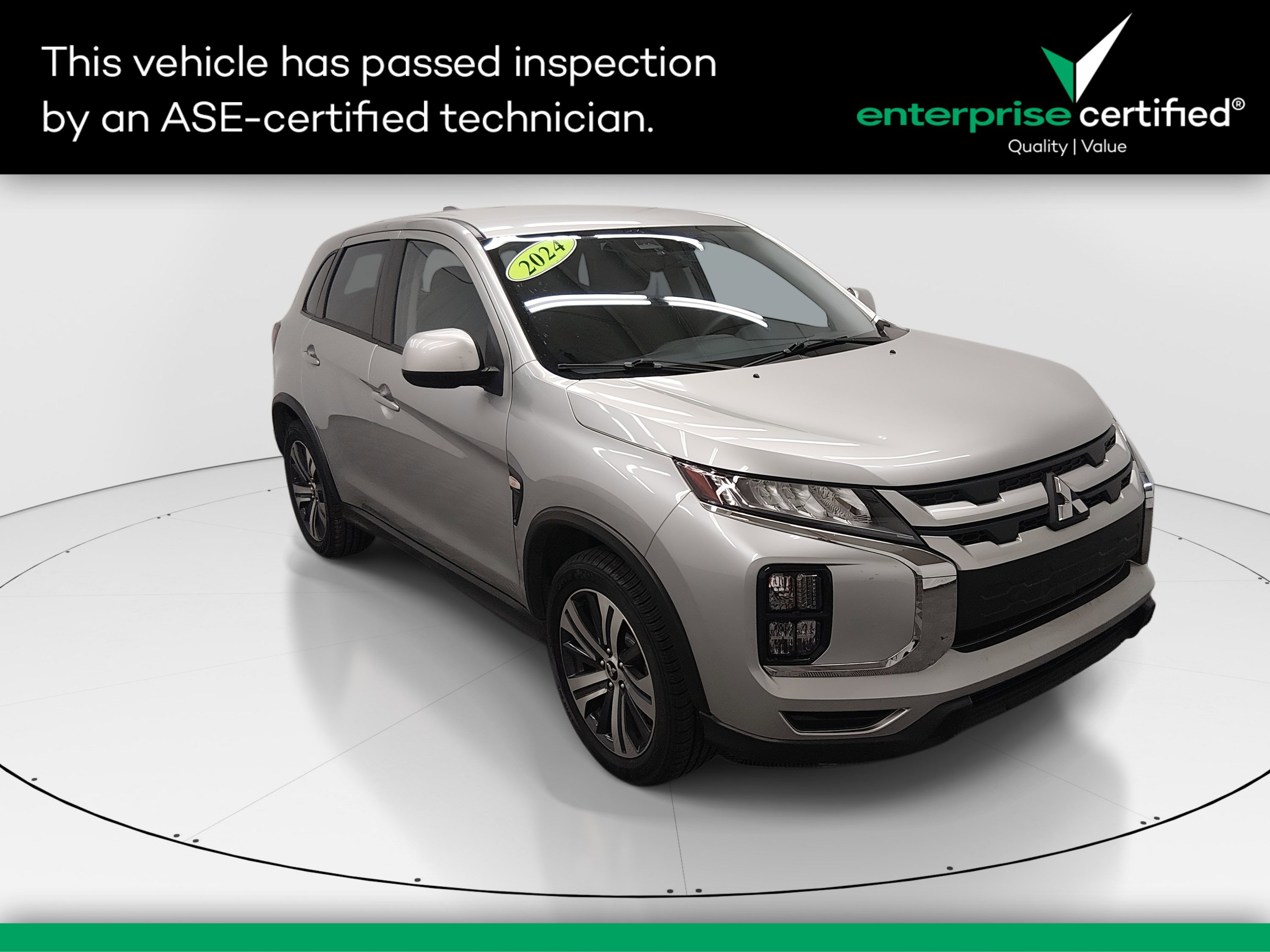 2024 Mitsubishi Outlander Sport ES's photo