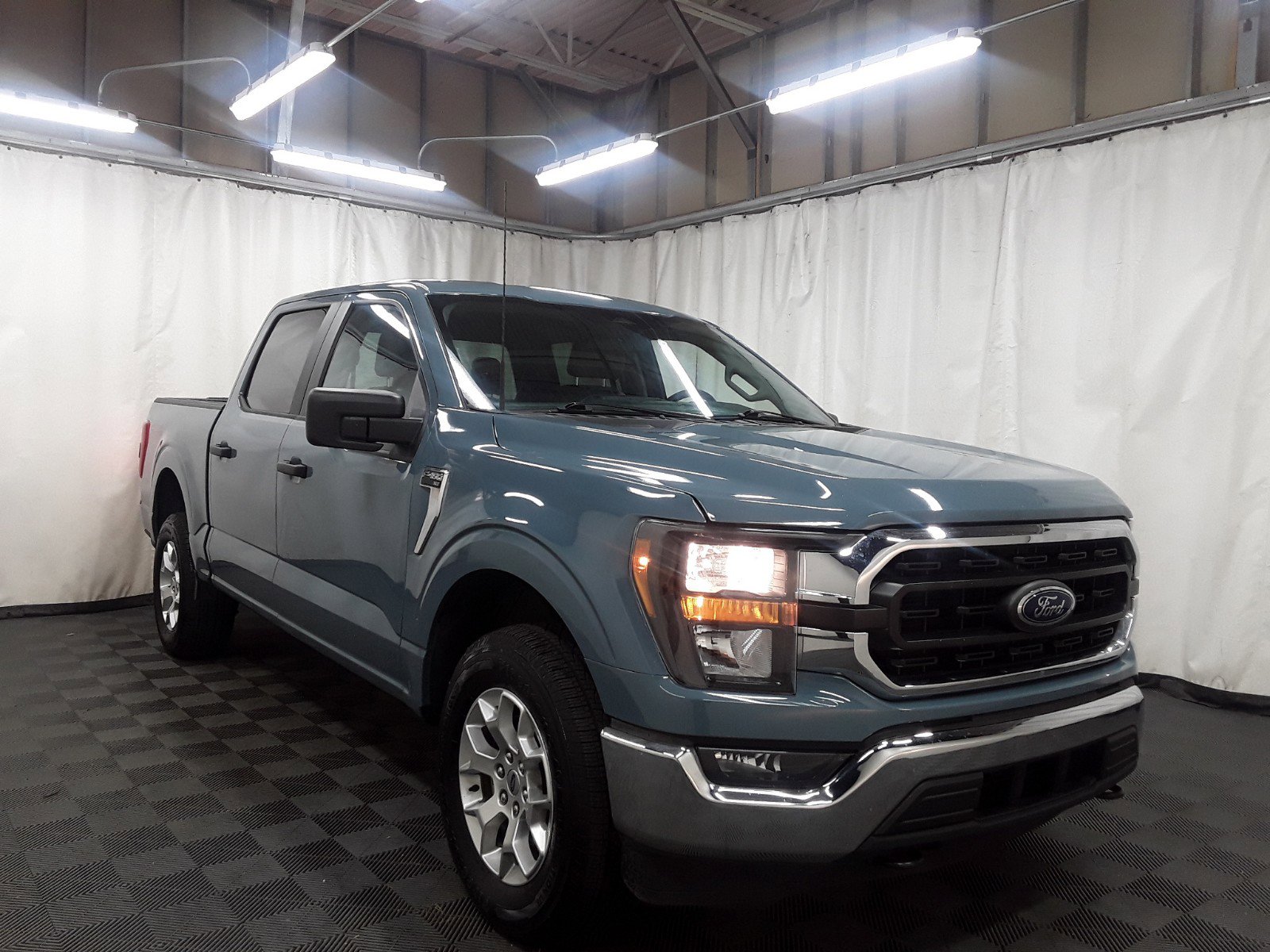 2023 Ford F-150 XLT 4WD SuperCrew 5.5' Box