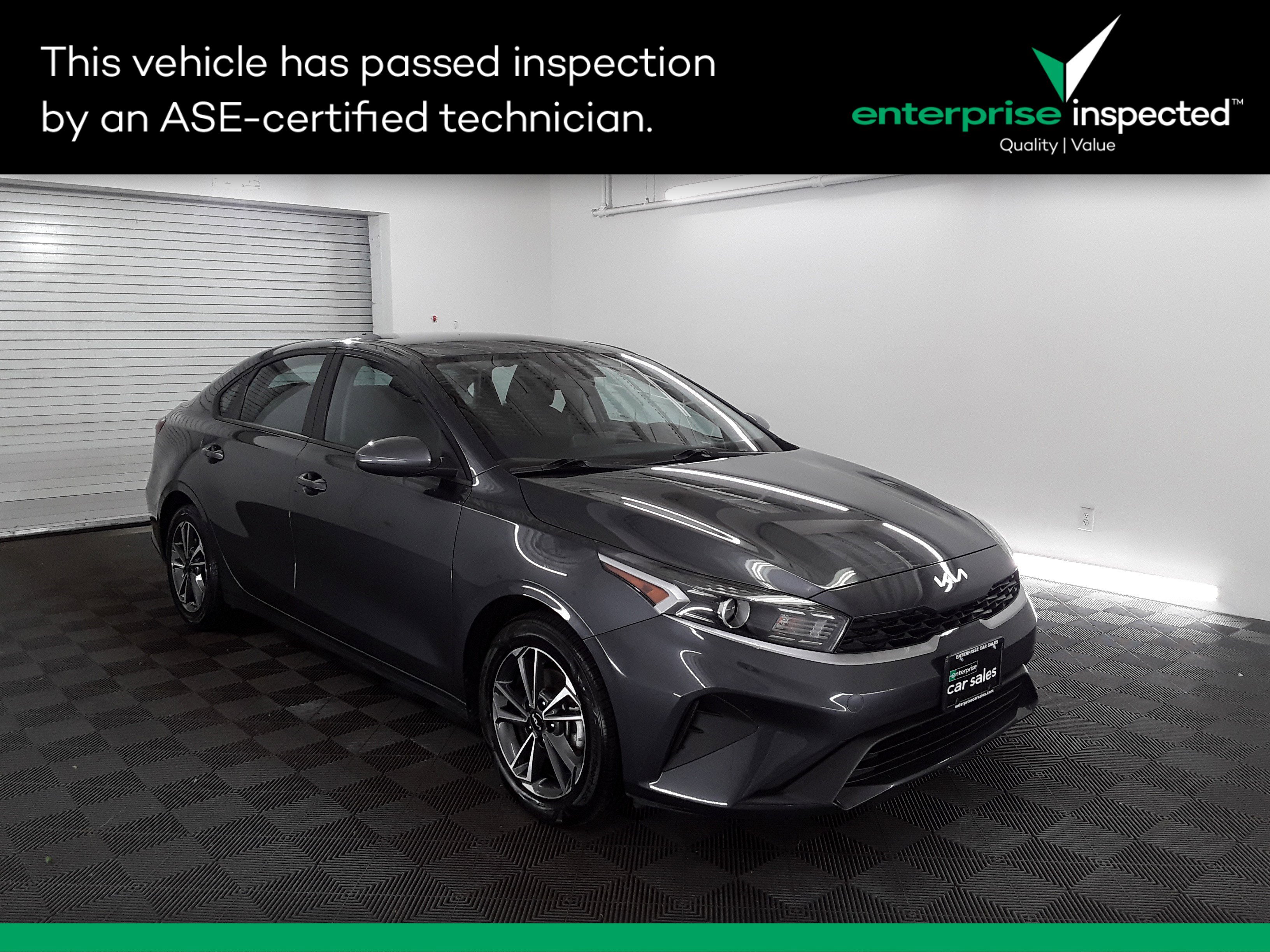 2023 Kia Forte LXS IVT