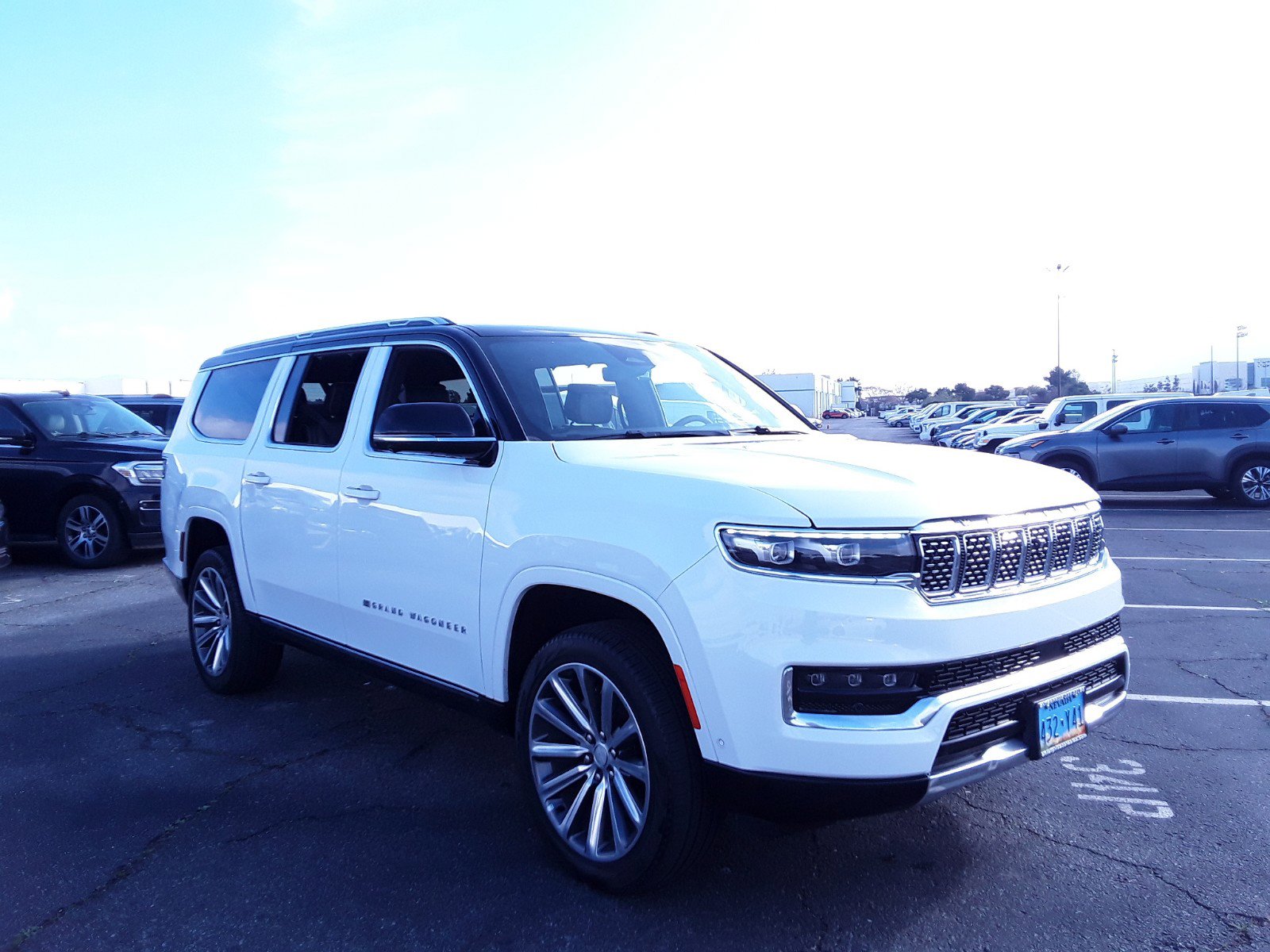 2023 Jeep Grand Wagoneer L Series II 4x4