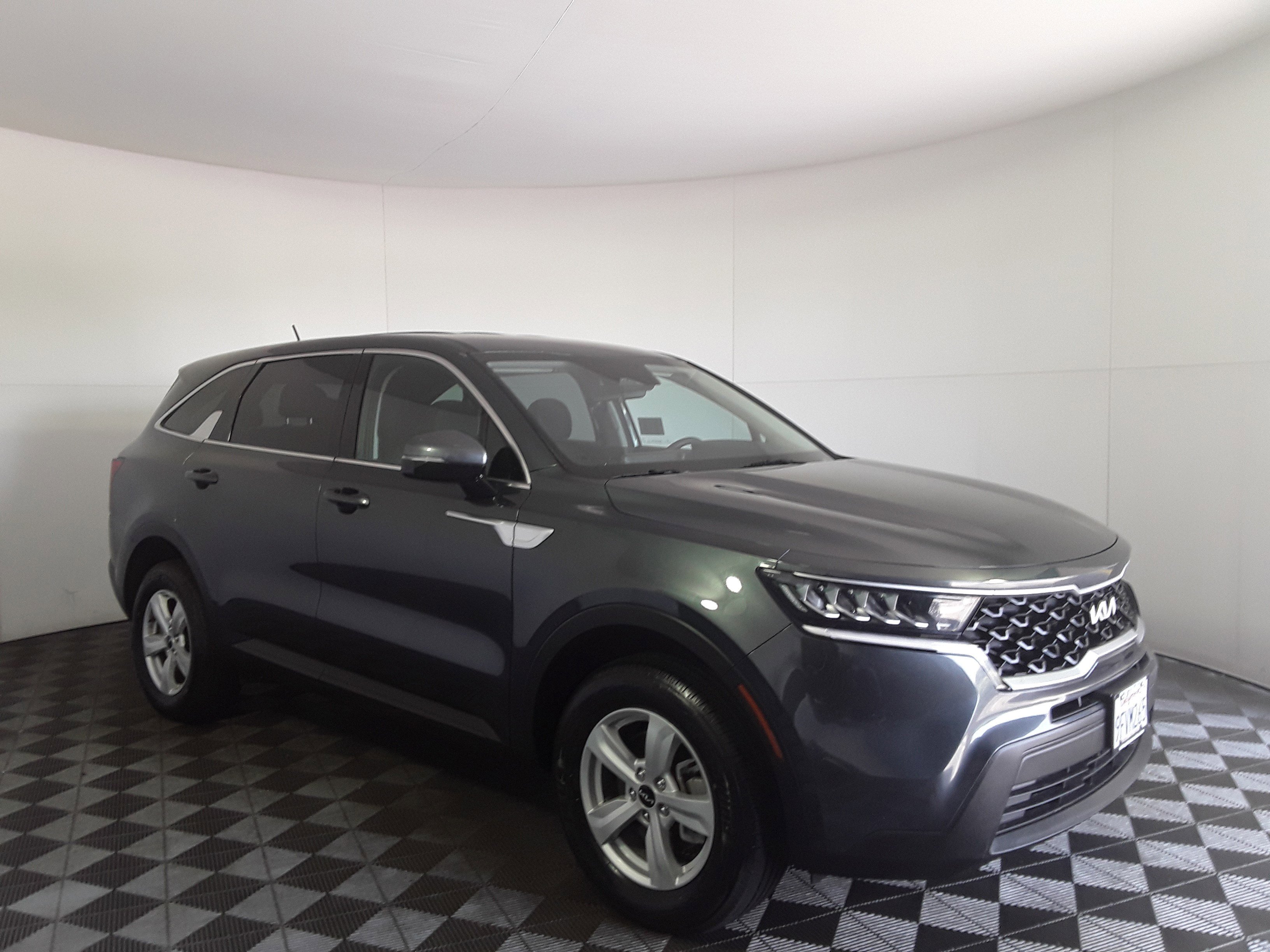 2023 Kia Sorento LX AWD