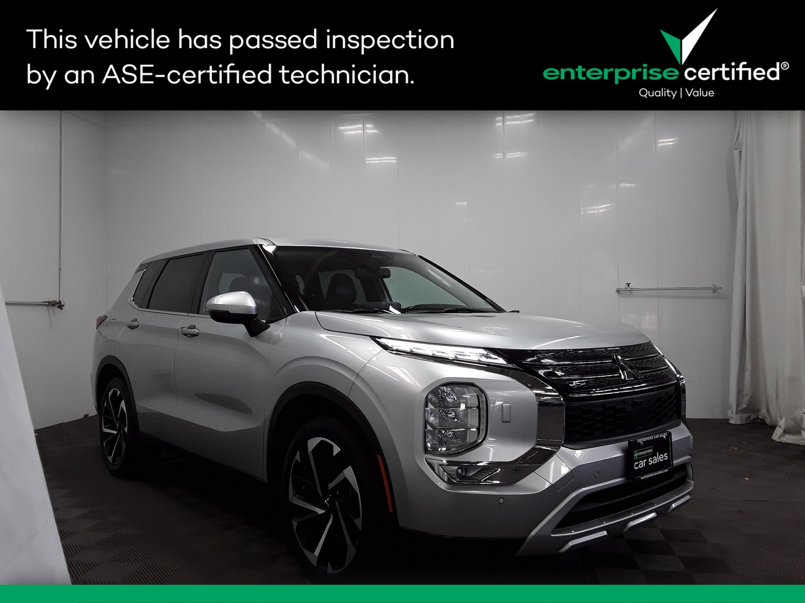 Used 2024 Mitsubishi Outlander SE S-AWC