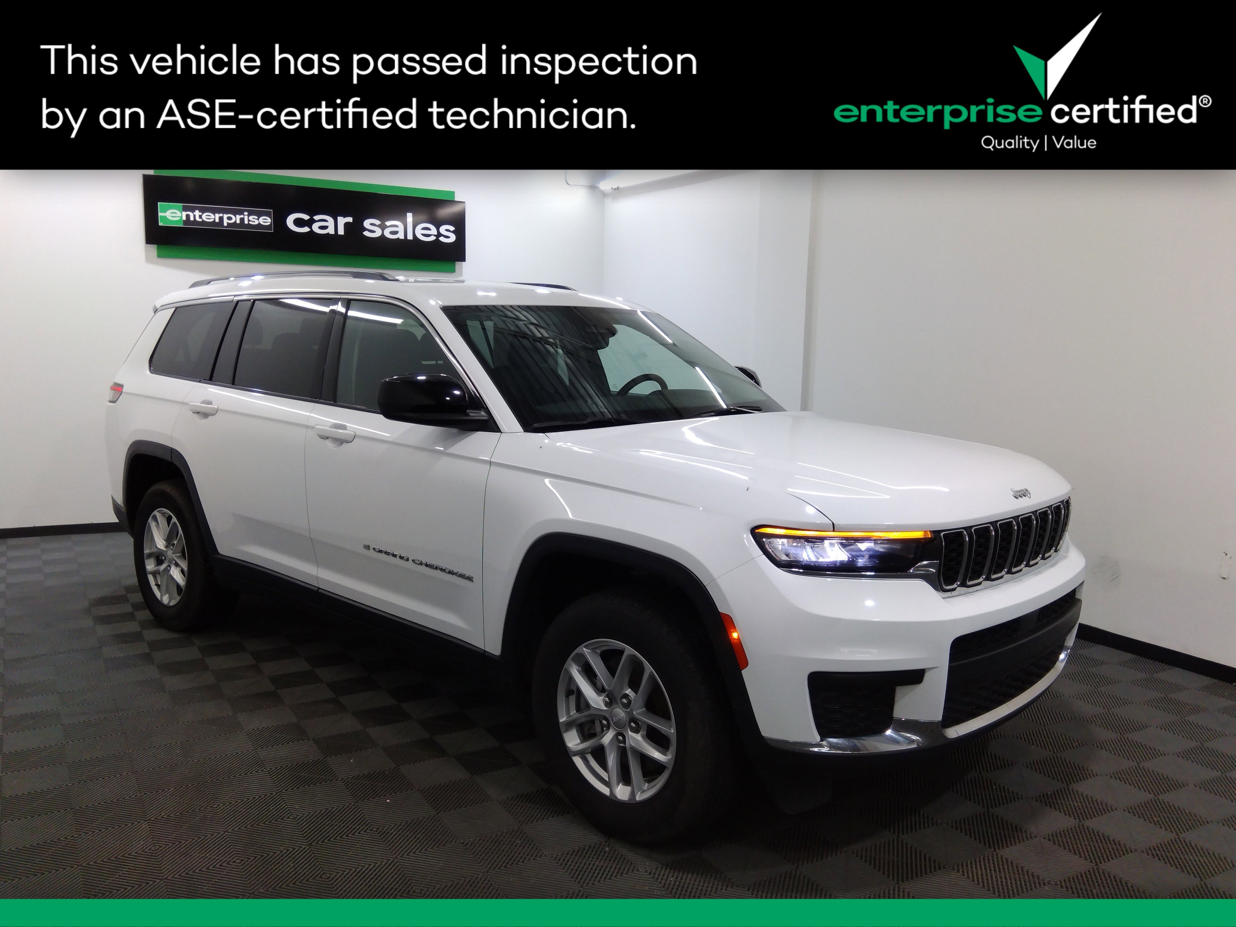2023 Jeep Grand Cherokee L Laredo 4x2