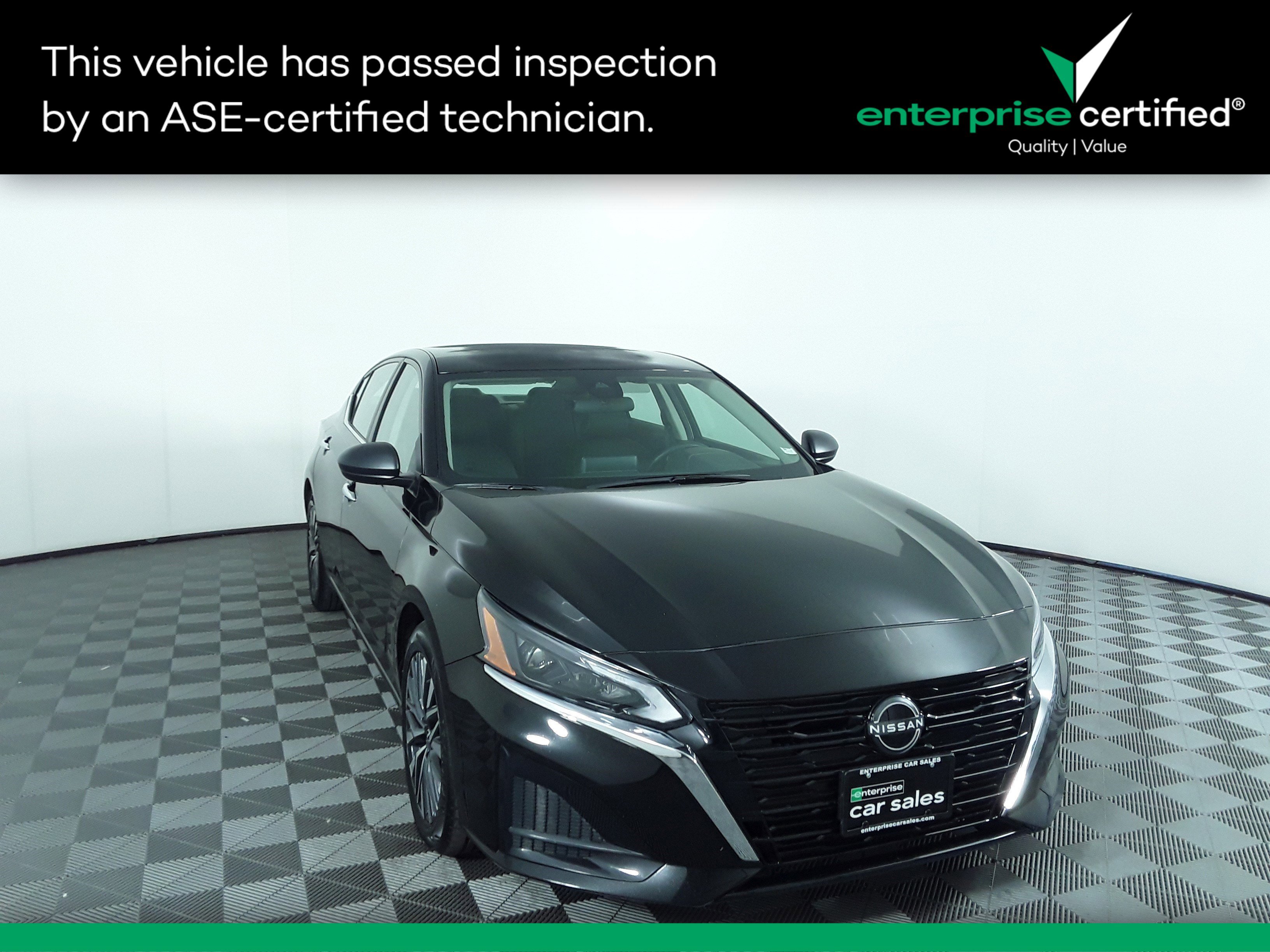 Used 2024 Nissan Altima 2.5 SV Sedan
