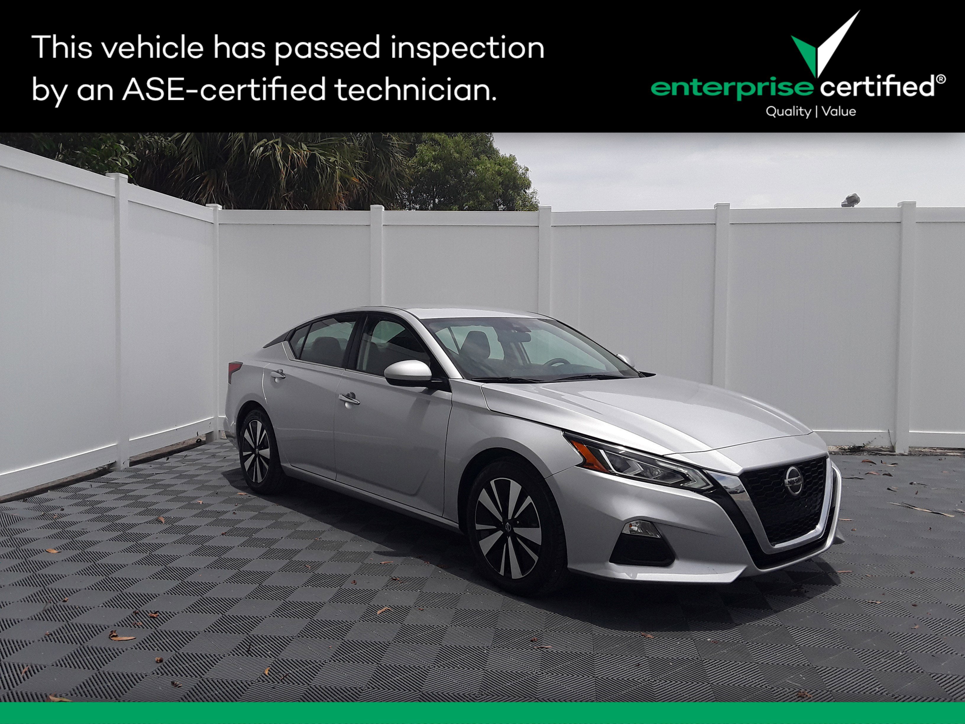 Used 2022 Nissan Altima 2.5 SV Sedan