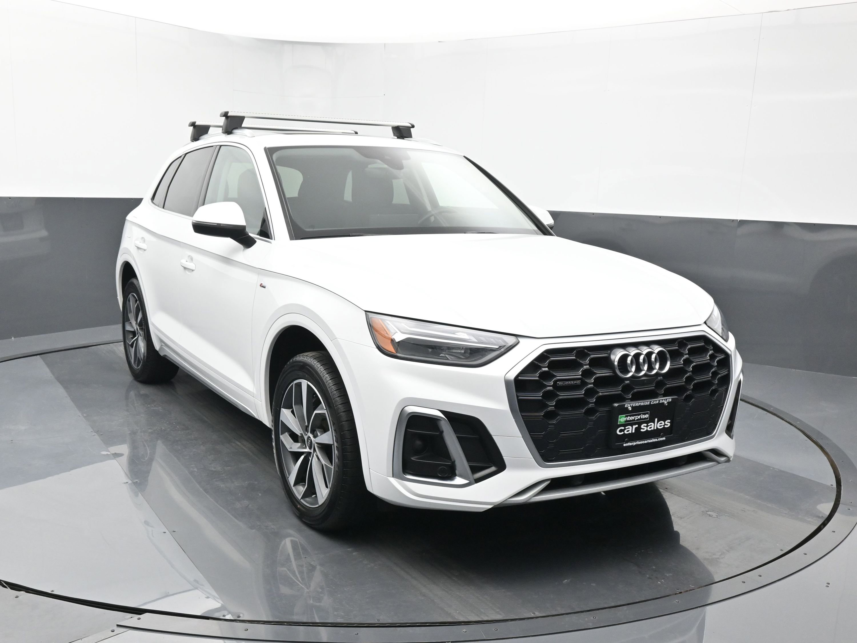2024 Audi Q5 Premium Plus's photo