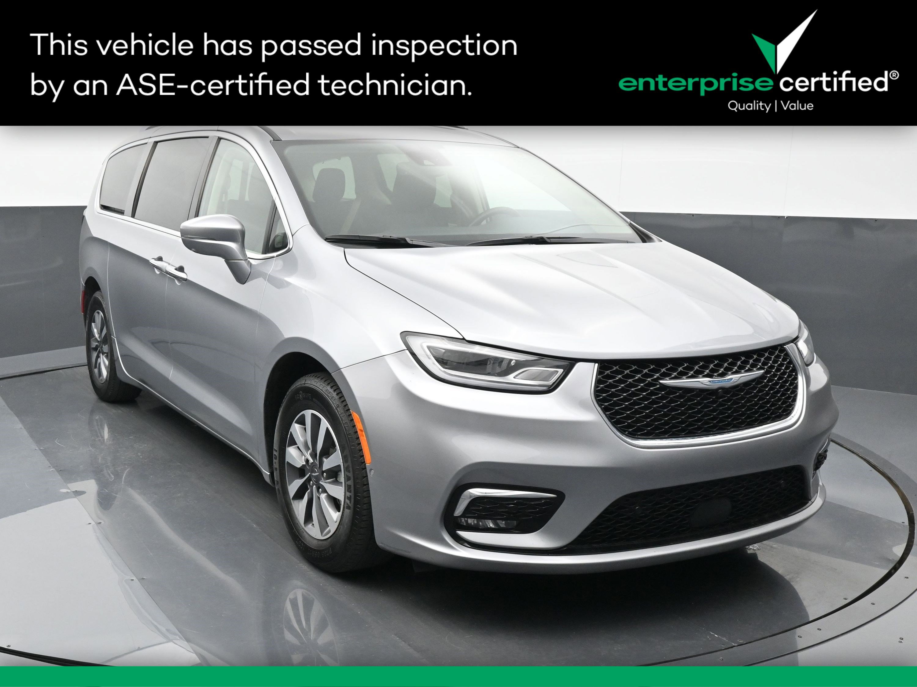 2021 Chrysler Pacifica Hybrid Touring L FWD