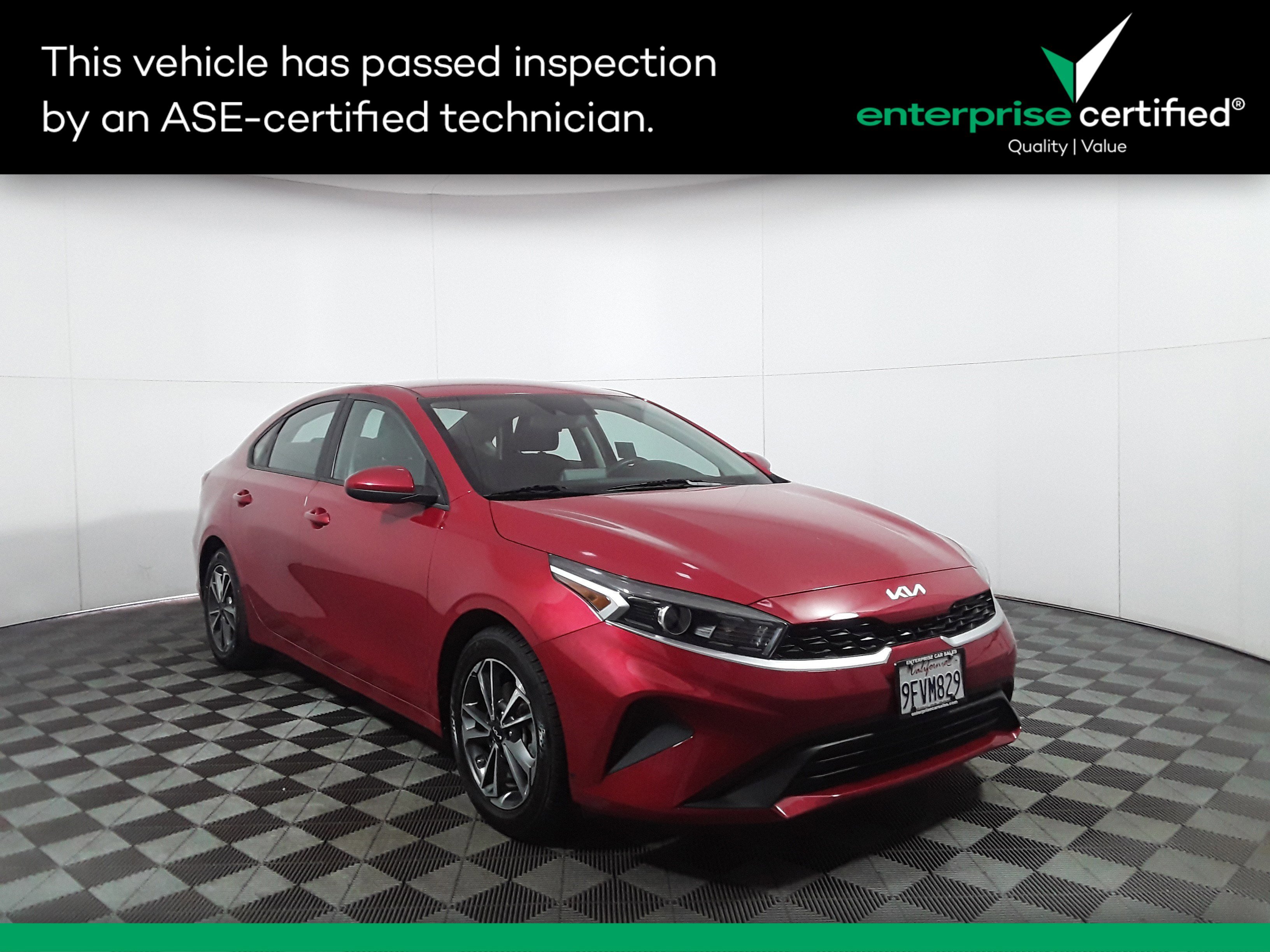 2023 Kia Forte LXS's photo