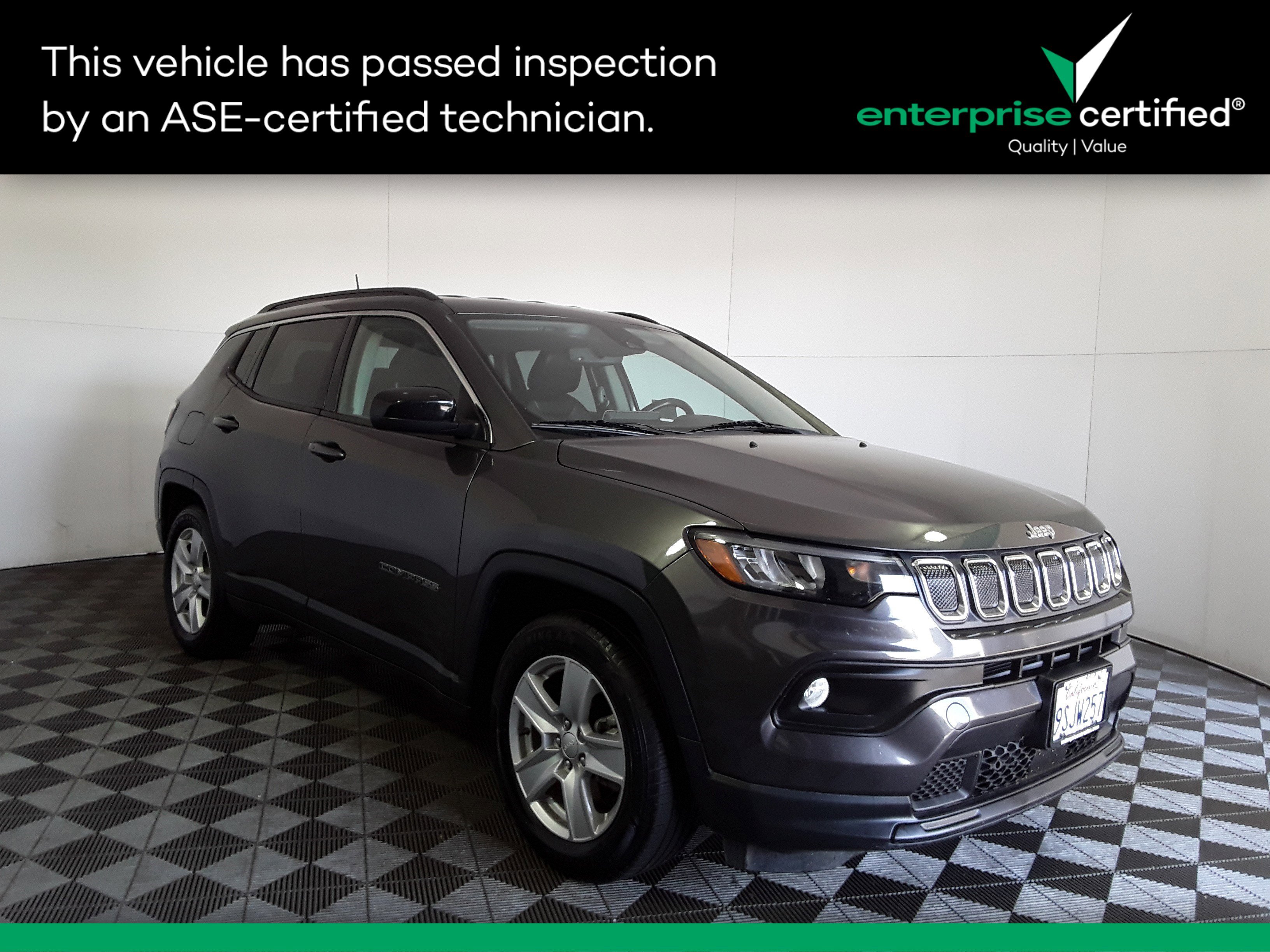 Used 2022 Jeep Compass Latitude FWD