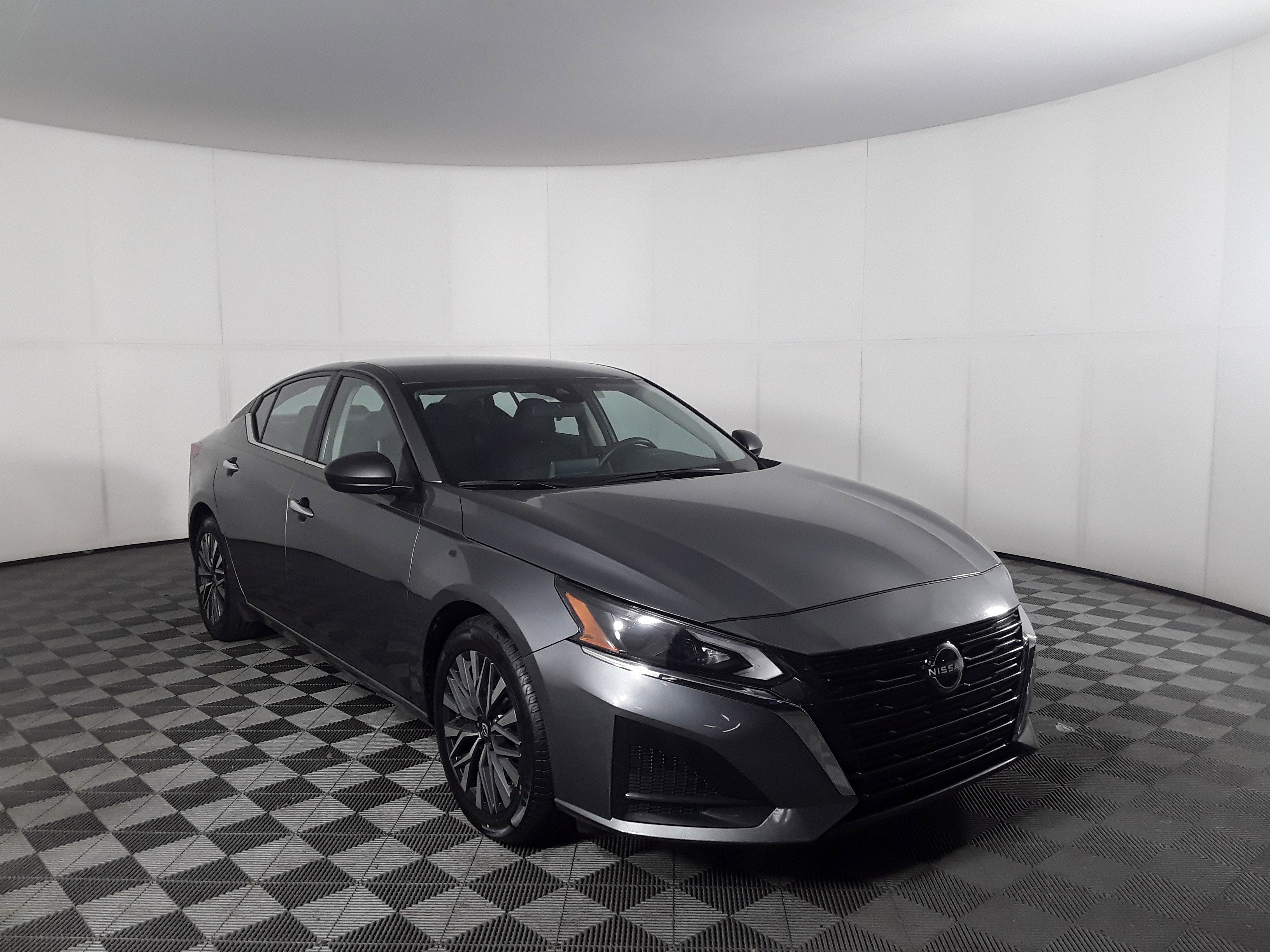 ecs-m2en.enterprisecarsales.com ecs-m2en.enterprisecarsales.com/list/used-cars-st-paul-mn/srp-page-7/<br />
<b>Notice</b>:  Undefined index: alt in <b>/var/www/jazel-wp-core-m2en/content/plugins/jzl-core/rocket-core/integrations/elementor/responsive-image.php</b> on line <b>243</b><br />
