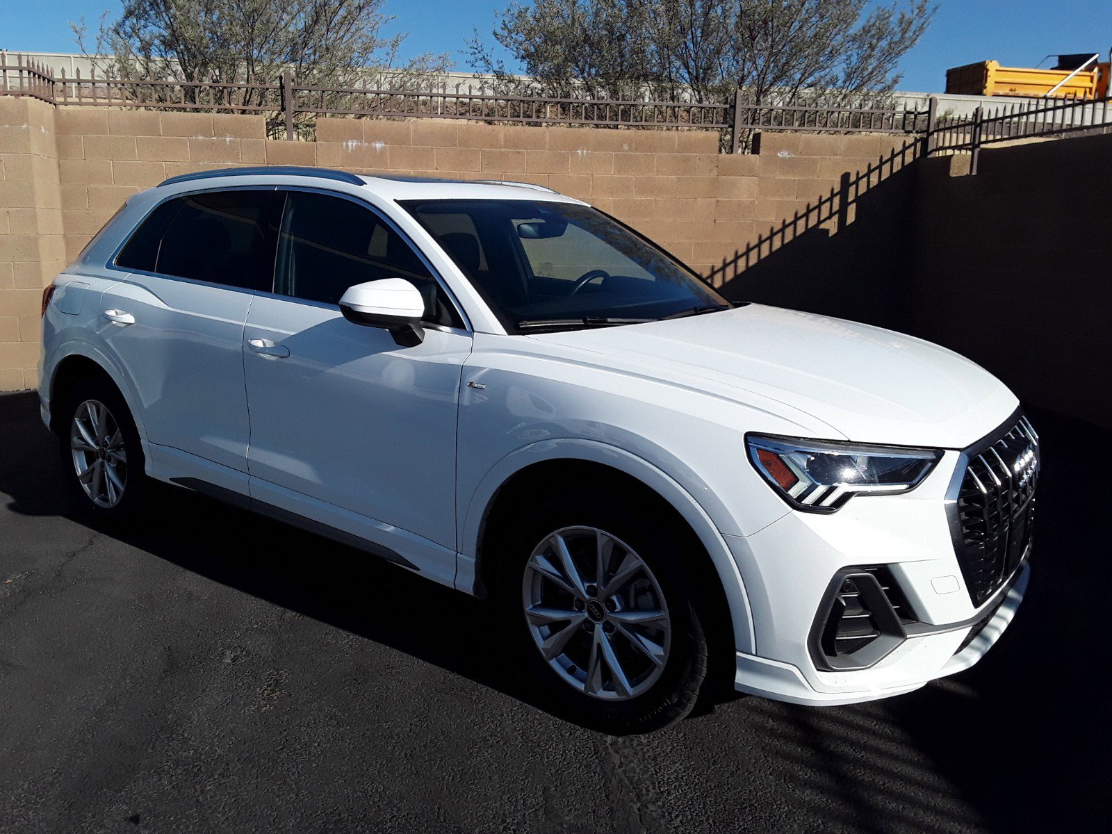 2023 Audi Q3 S line Premium 45 TFSI quattro