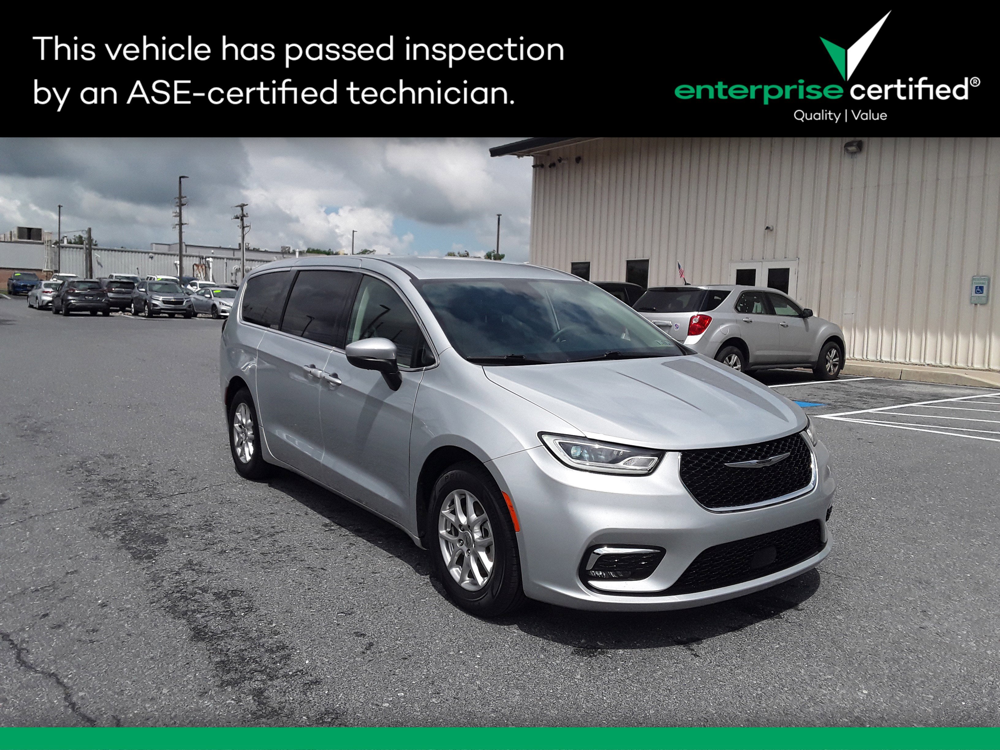 2023 Chrysler Pacifica Touring L FWD