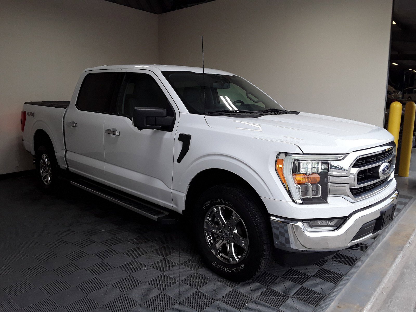 2022 Ford F-150 XLT 4WD SuperCrew 5.5' Box