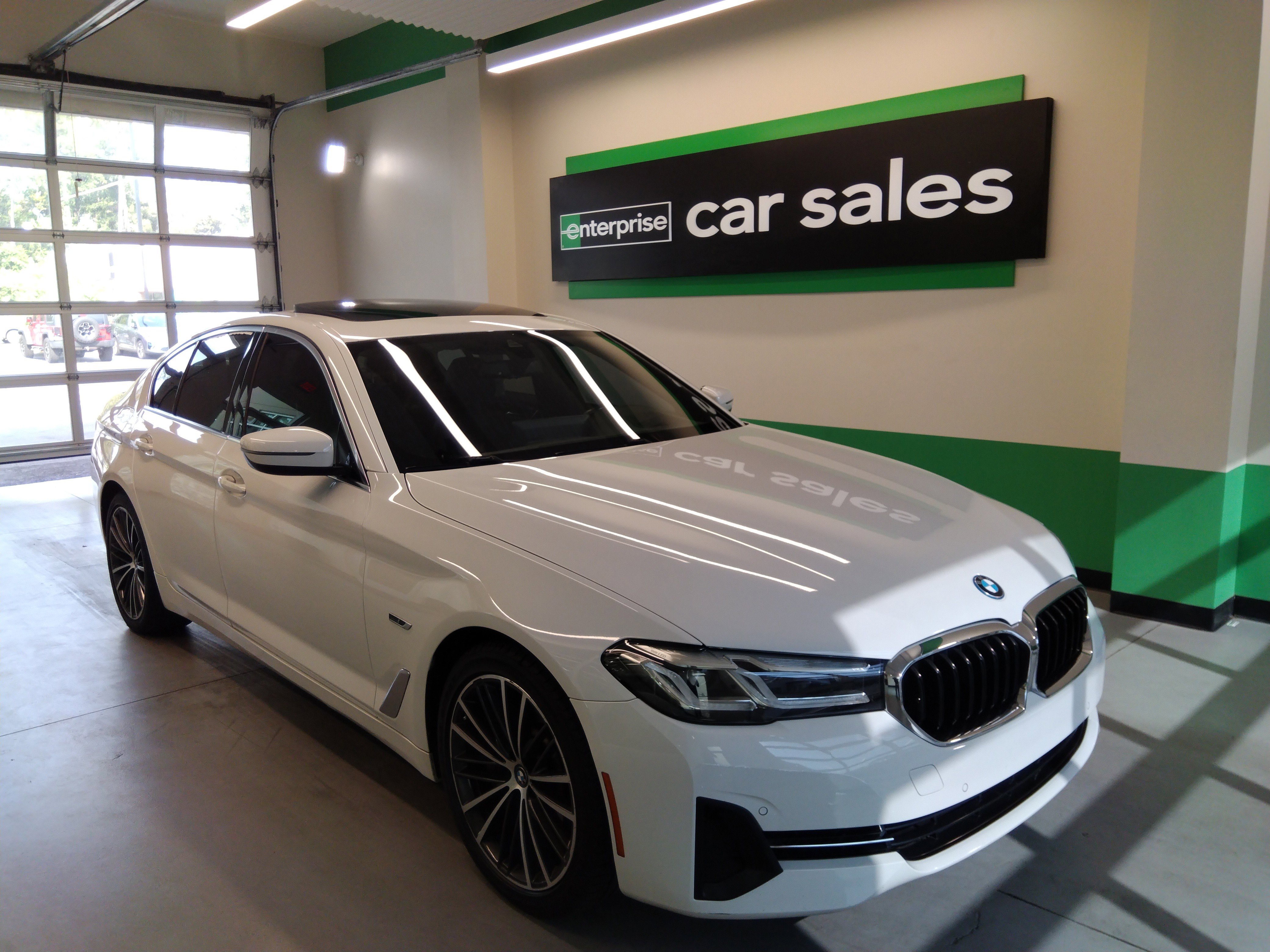 2023 BMW 5 Series 530e Plug-In Hybrid