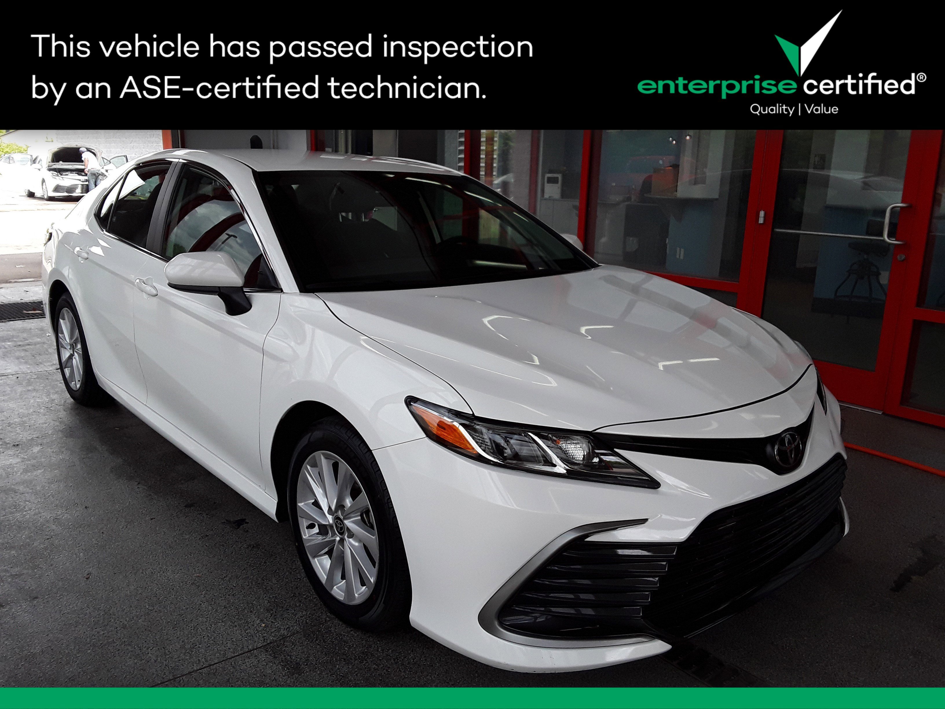 2024 Toyota Camry LE Auto