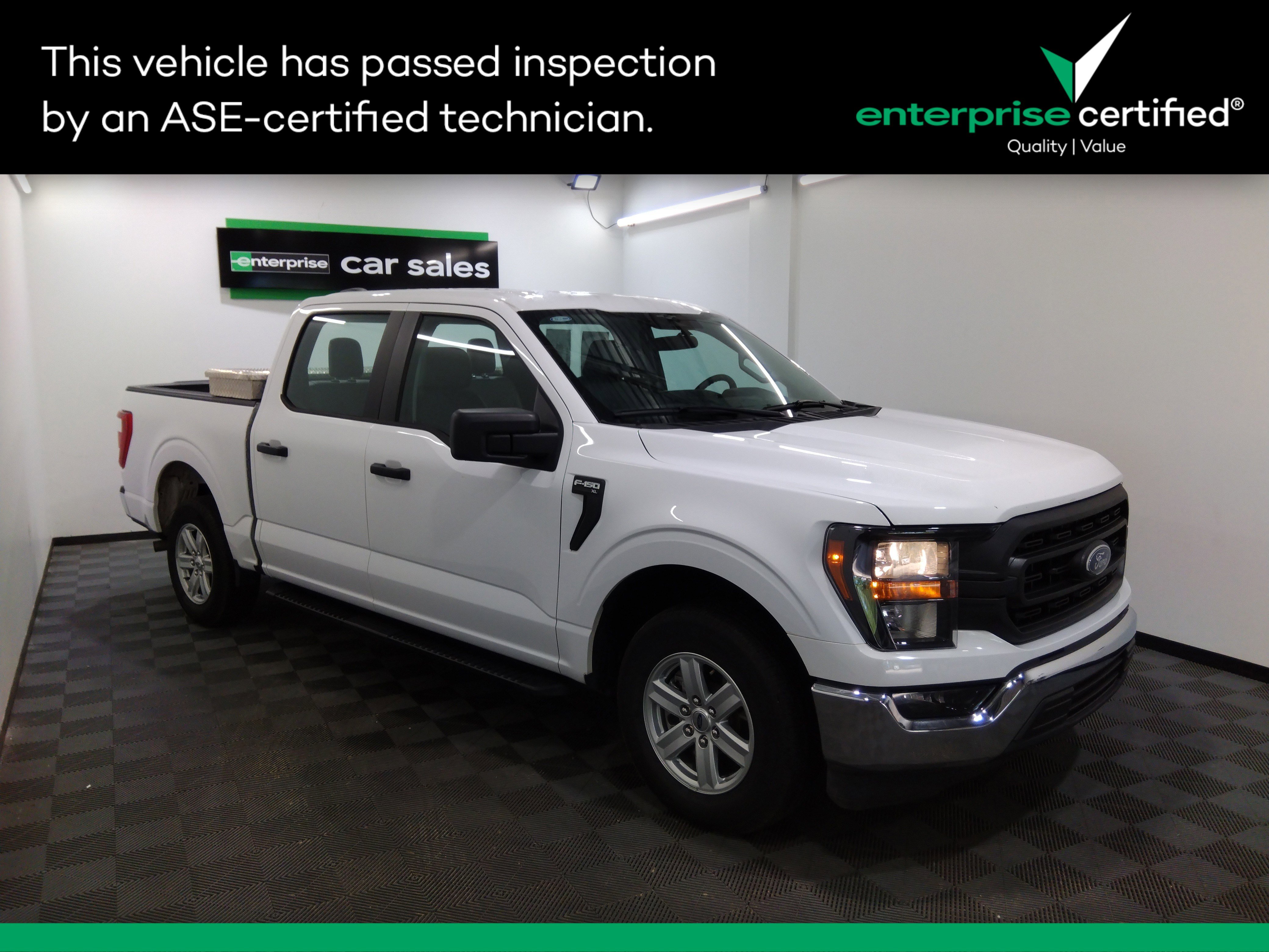 2023 Ford F-150 XL 2WD SuperCrew 5.5' Box