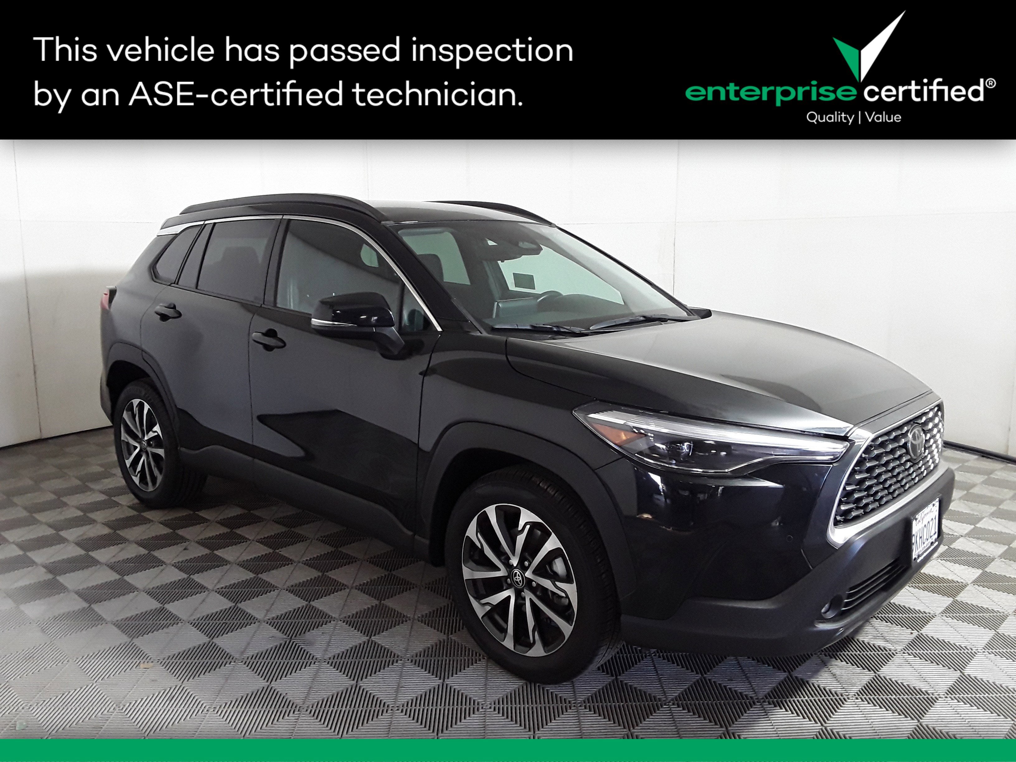 Used 2024 Toyota Corolla Cross XLE 2WD